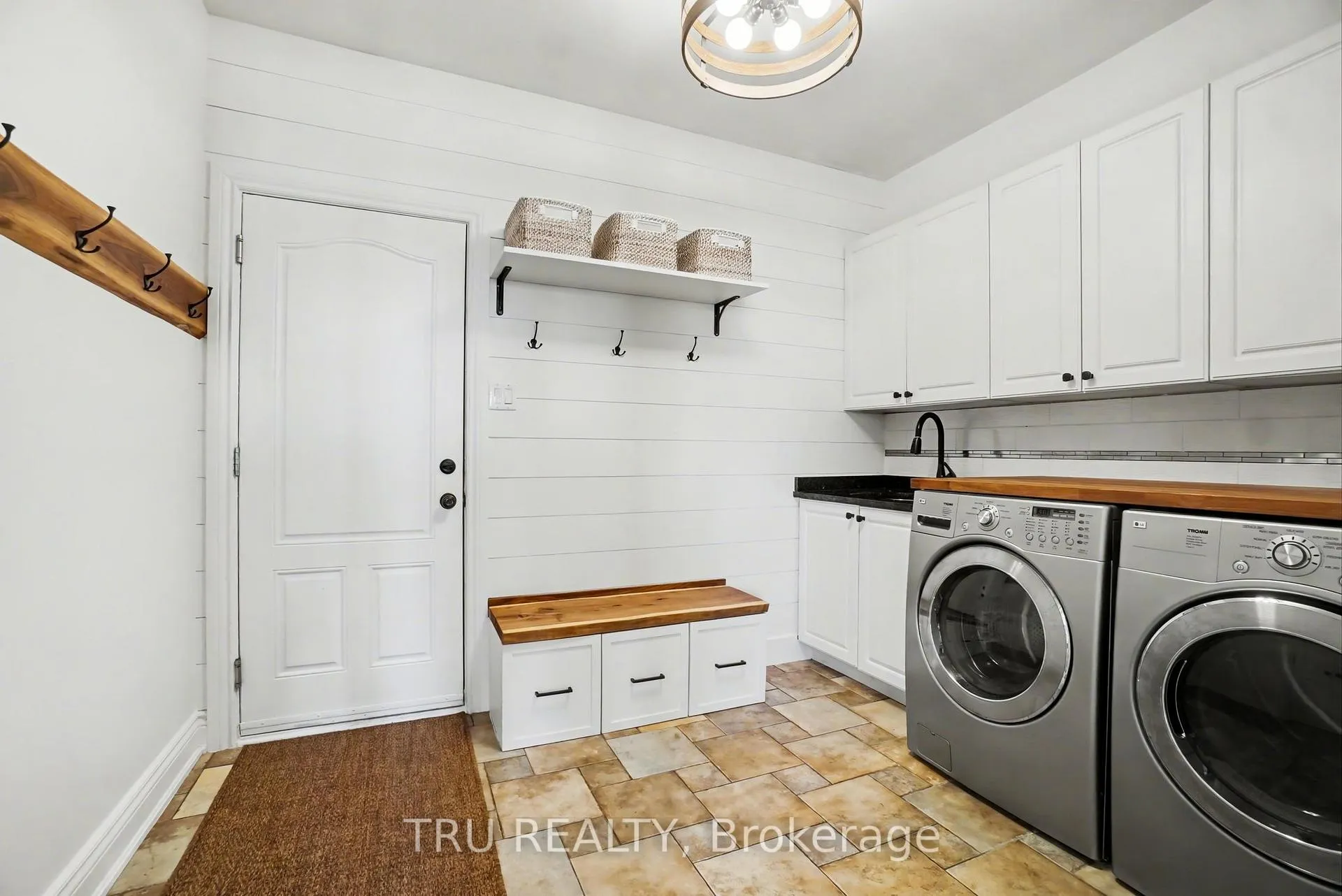 Photo 23 of 6796 Suncrest Drive, Ottawa, Greely — HOMEH