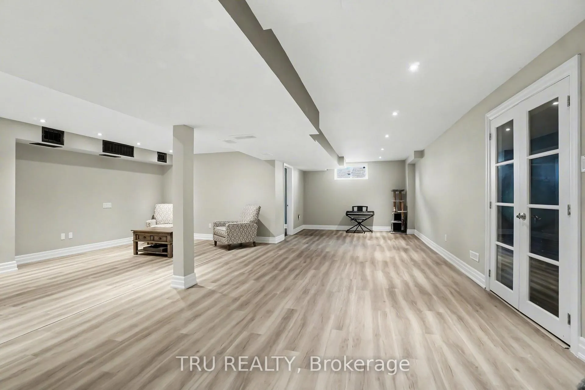 Photo 39 of 6796 Suncrest Drive, Ottawa, Greely — HOMEH