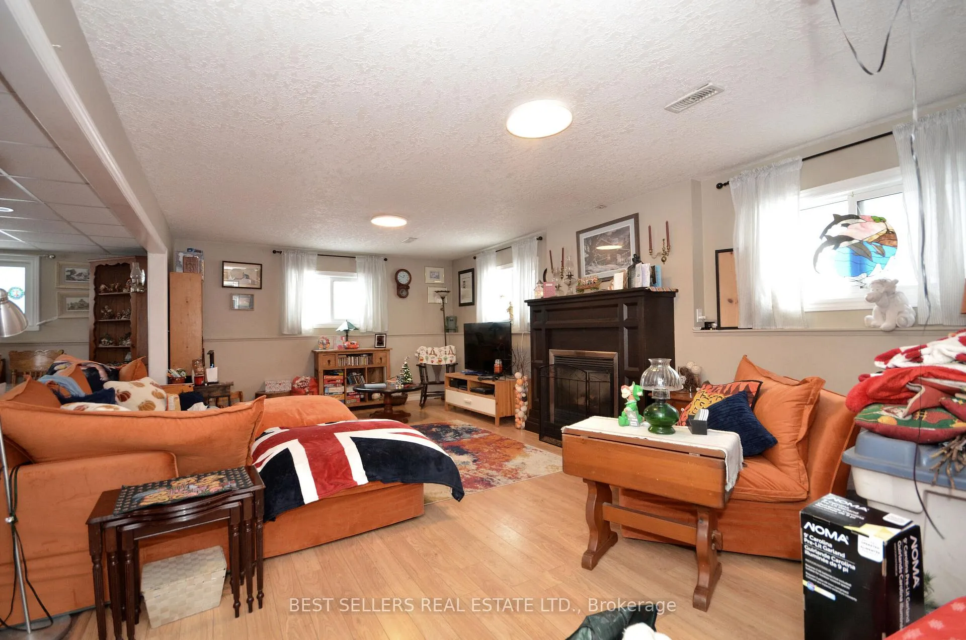 Photo 26 of 160 Elora Street W, Mapleton, Rural Mapleton — HOMEH