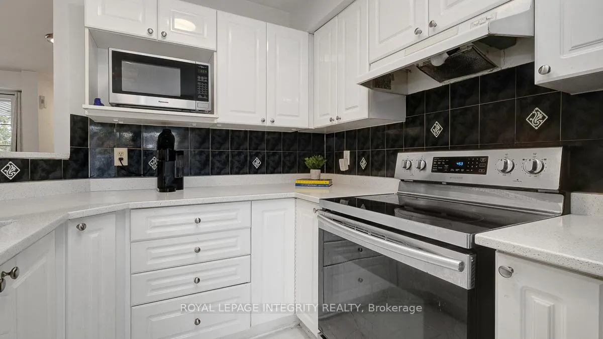 Photo 19 of 58 Edgeware Drive, Ottawa, Barrhaven - Longfields — HOMEH