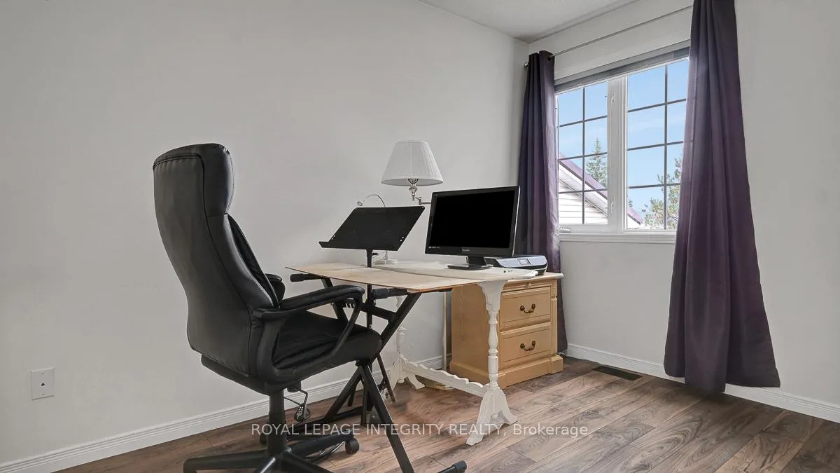 Photo 24 of 58 Edgeware Drive, Ottawa, Barrhaven - Longfields — HOMEH