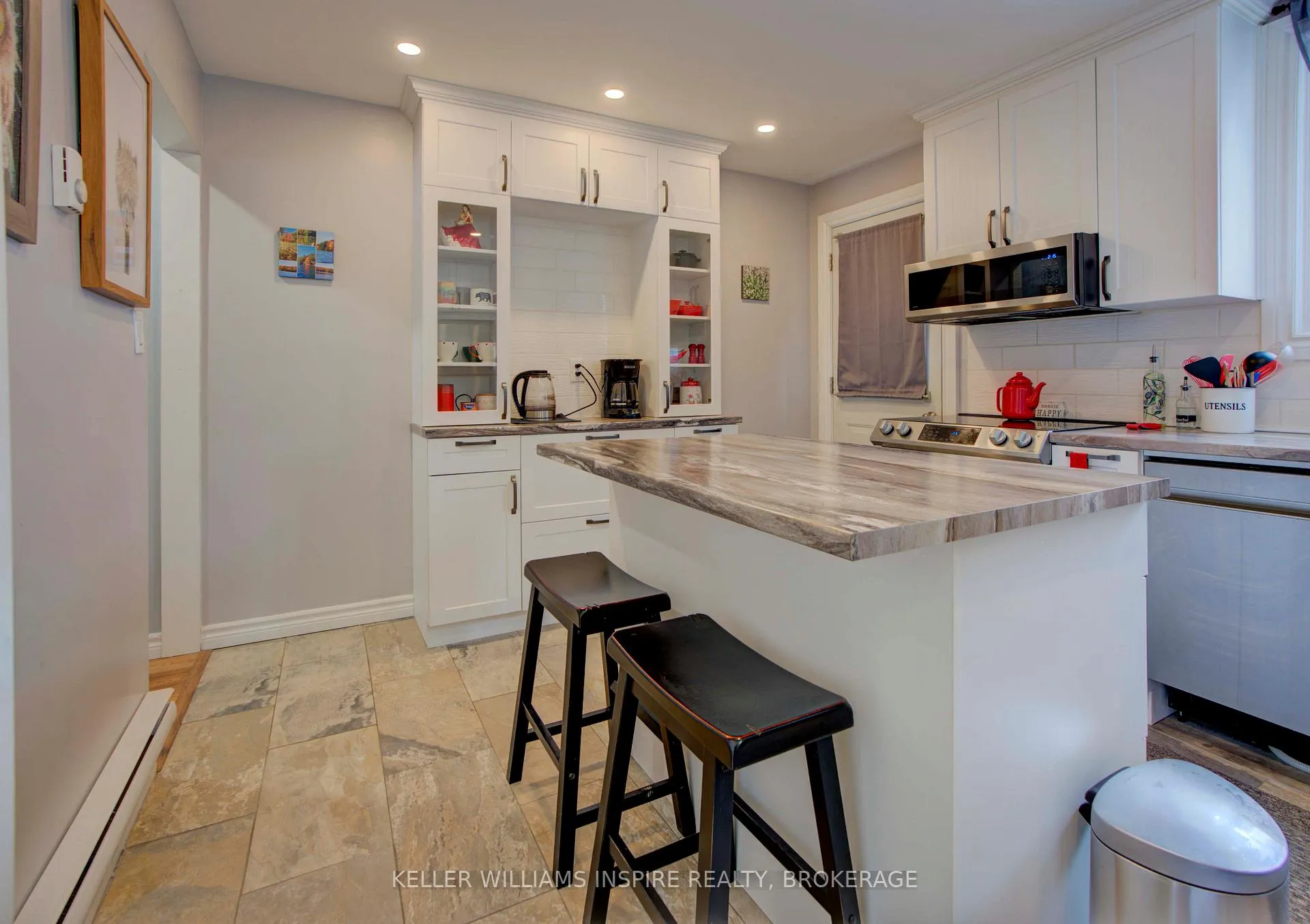 Photo 10 of Unit 28, 4427 Bath Road, Loyalist, Amherstview — HOMEH