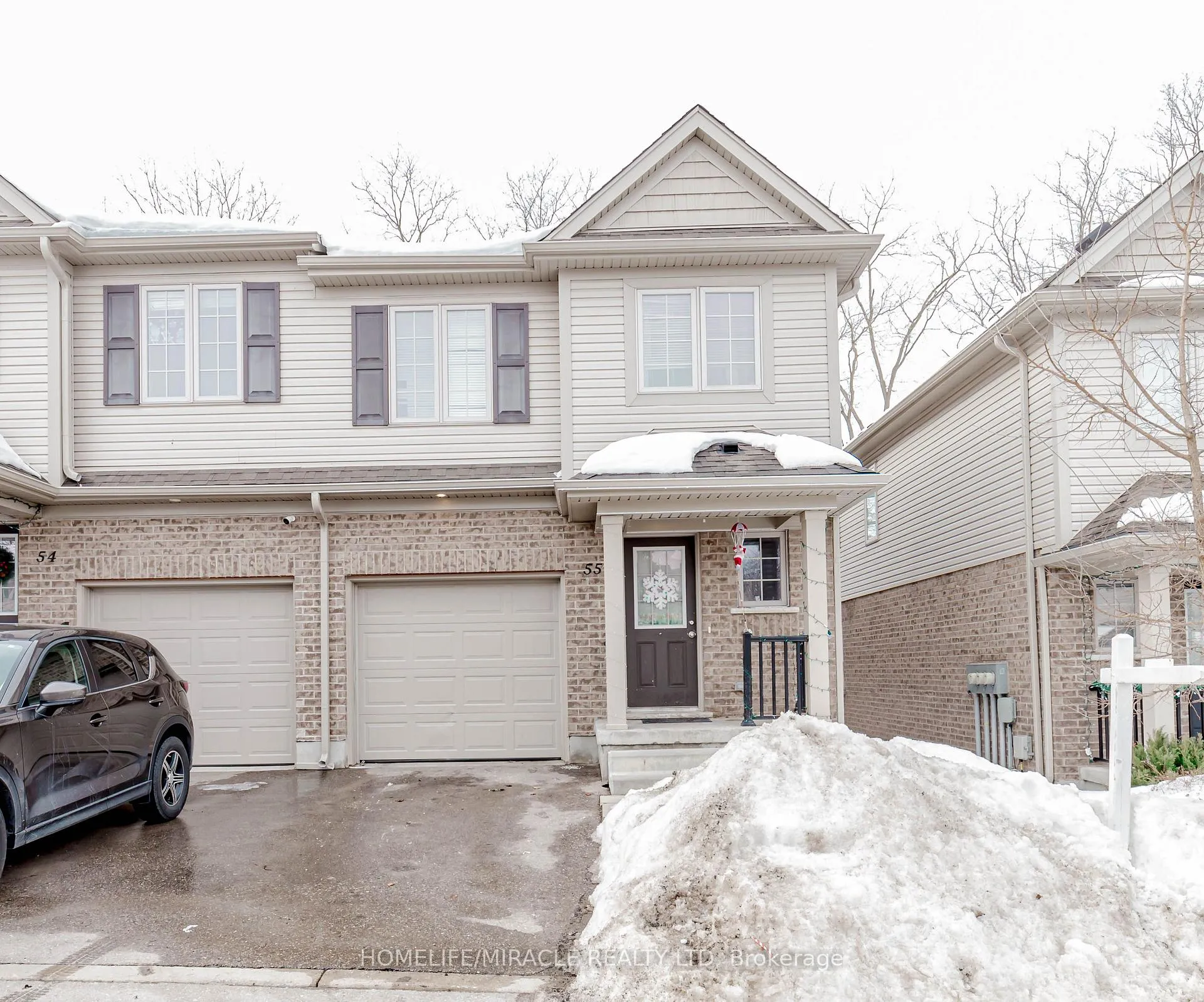 Front of Unit 55, 50 Pinnacle Drive