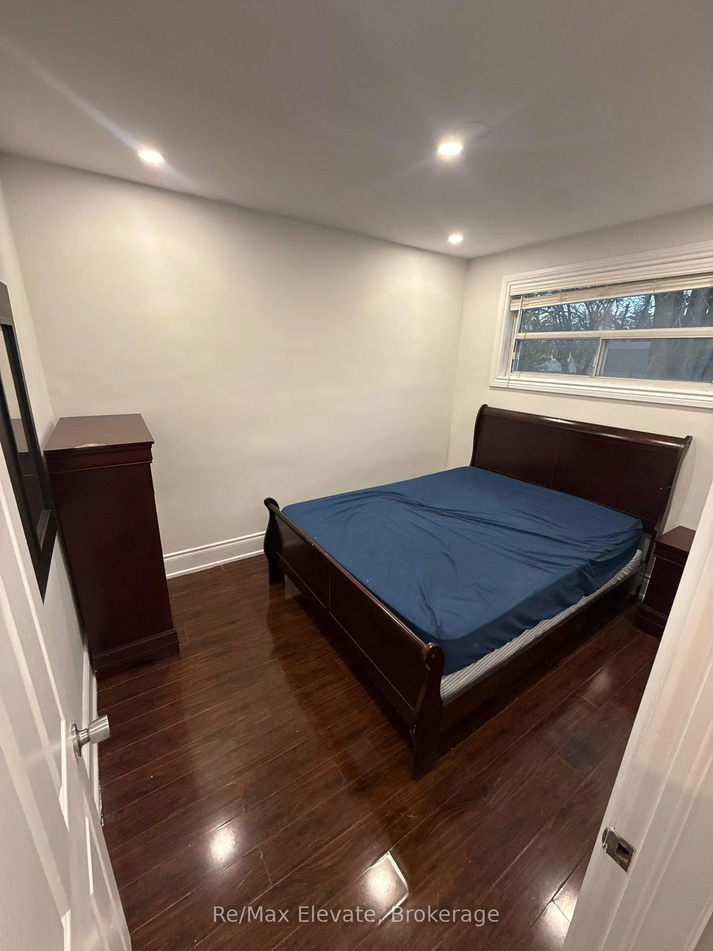 Photo 10 of 69 Epsom Downs Drive, Brampton, Southgate — HOMEH