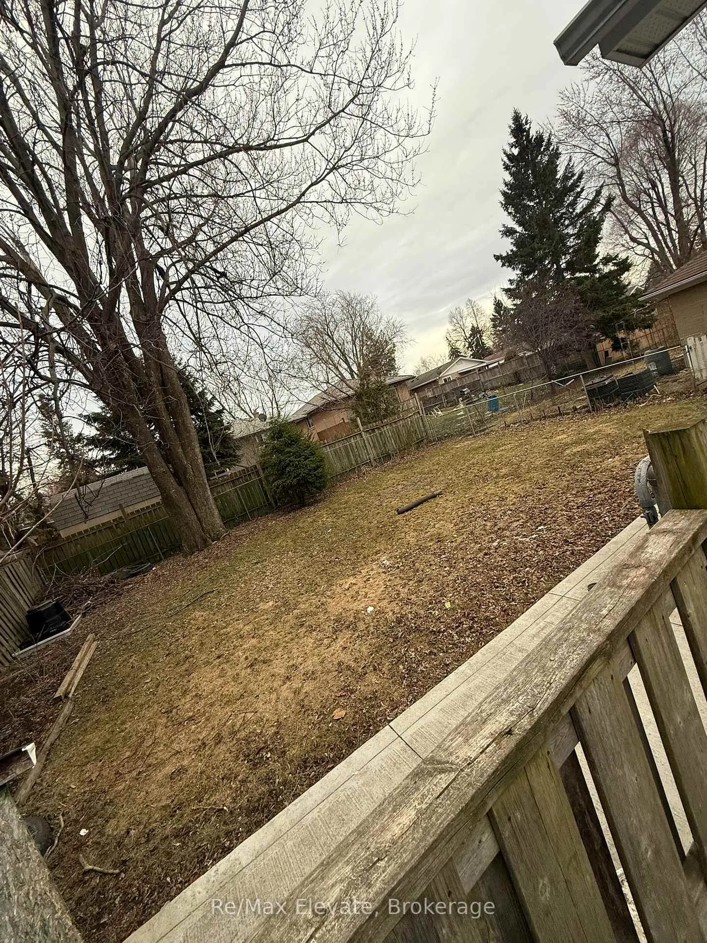 Photo 13 of 69 Epsom Downs Drive, Brampton, Southgate — HOMEH