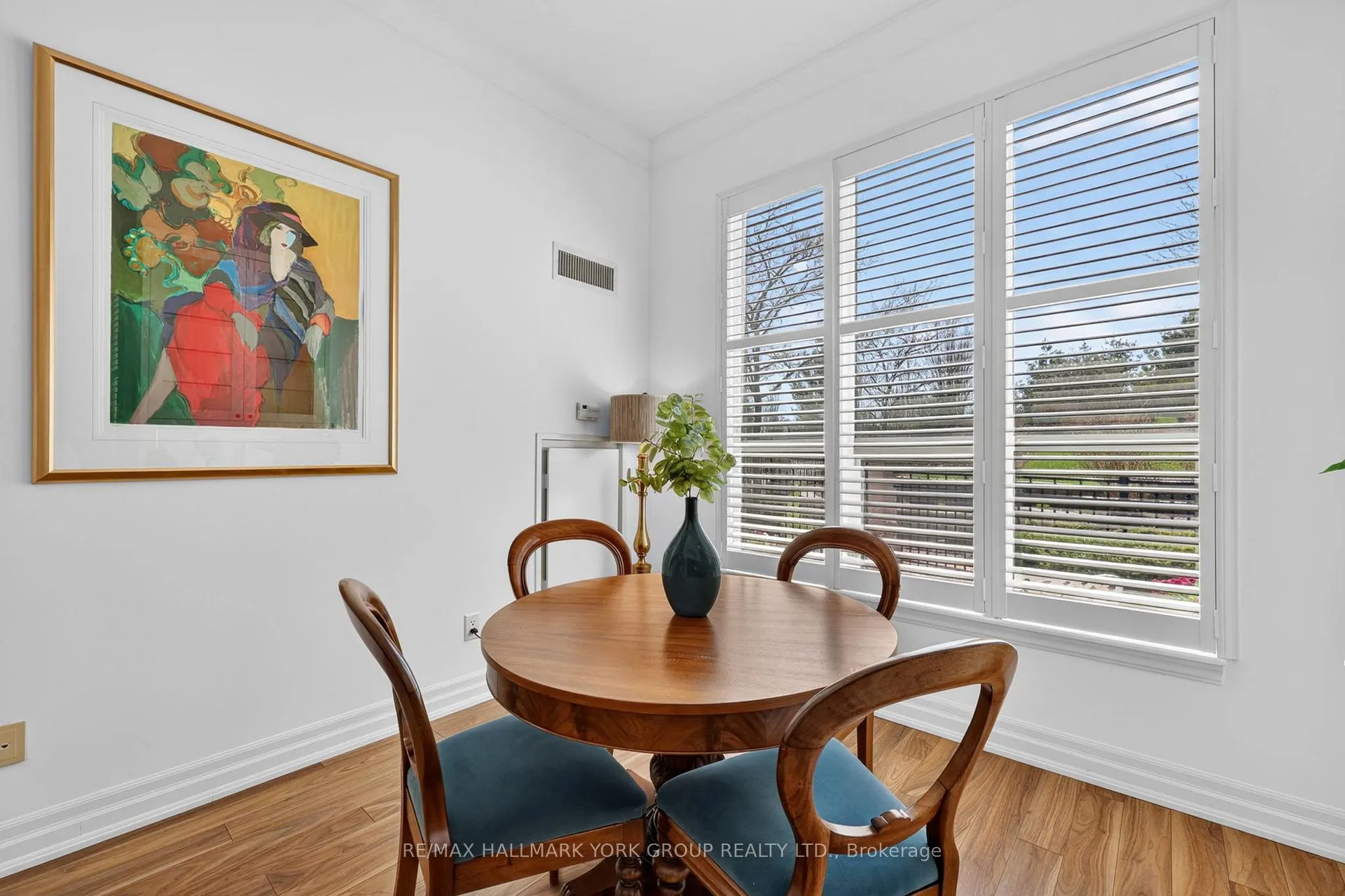 Photo 14 of Unit 109, 180 John Way, Aurora, Bayview Wellington — HOMEH