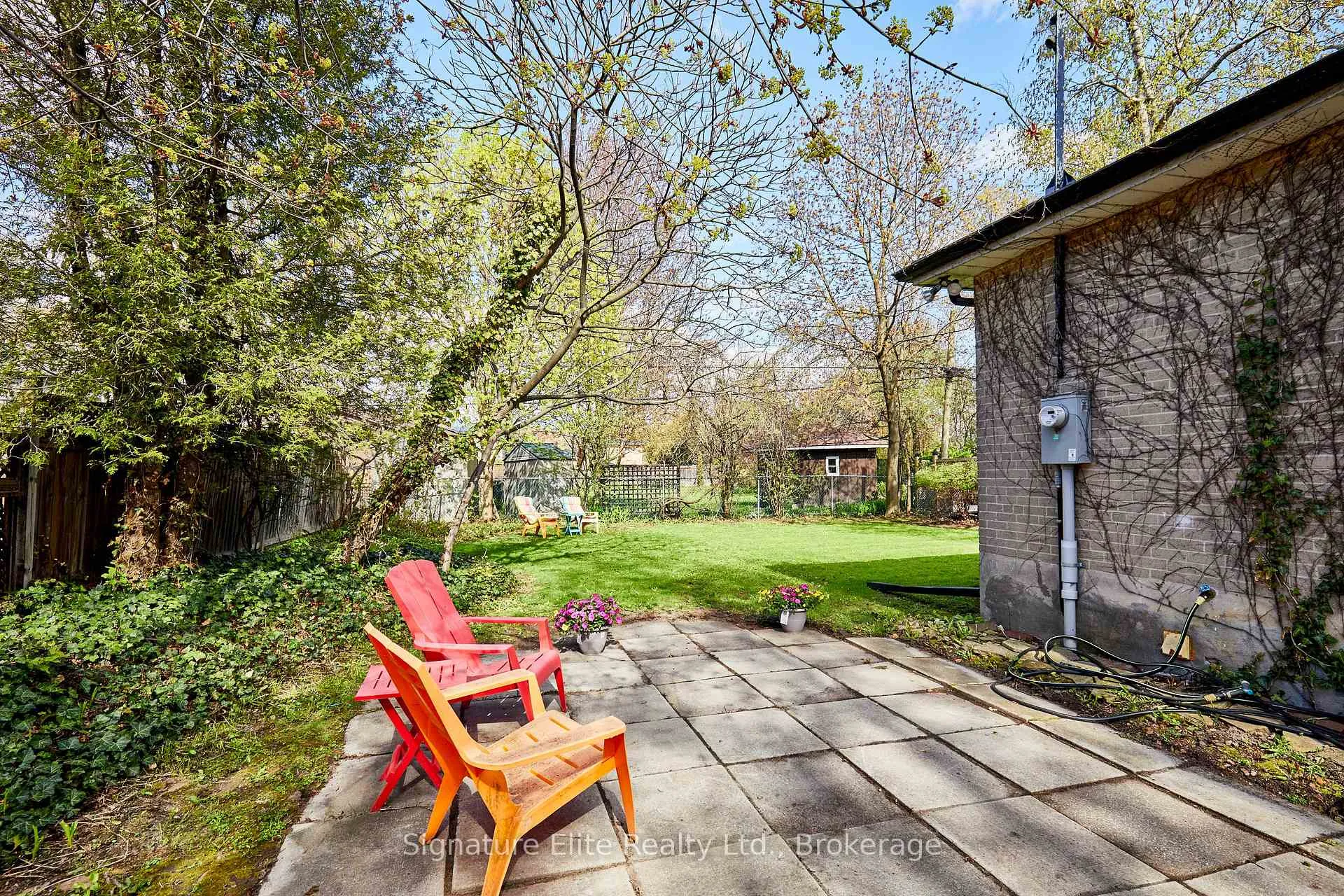 Photo 34 of 135 Toynbee Trail, Scarborough, Guildwood — HOMEH