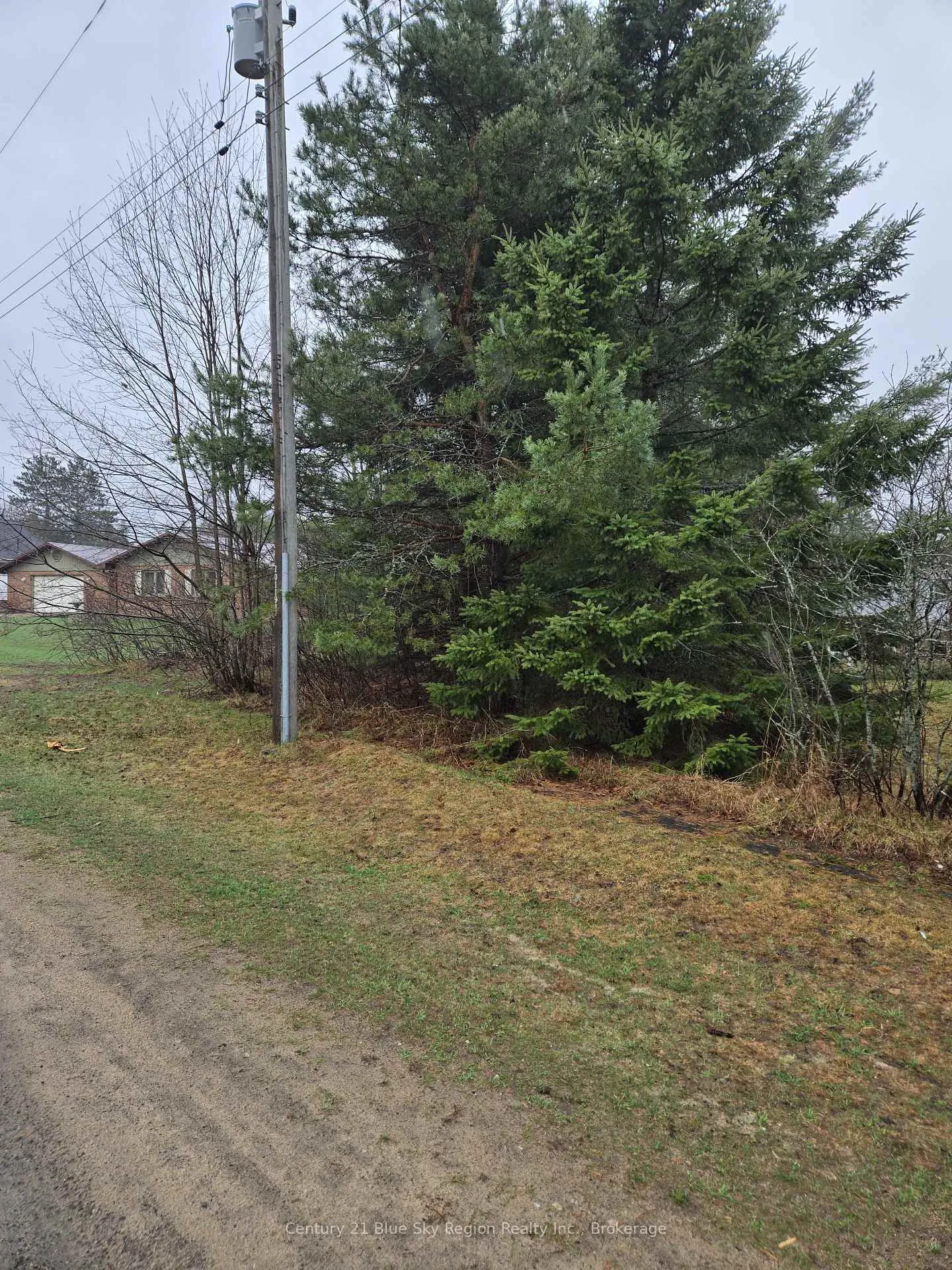 Photo 2 of 14 Mccrandle Street, Perry, Novar — HOMEH
