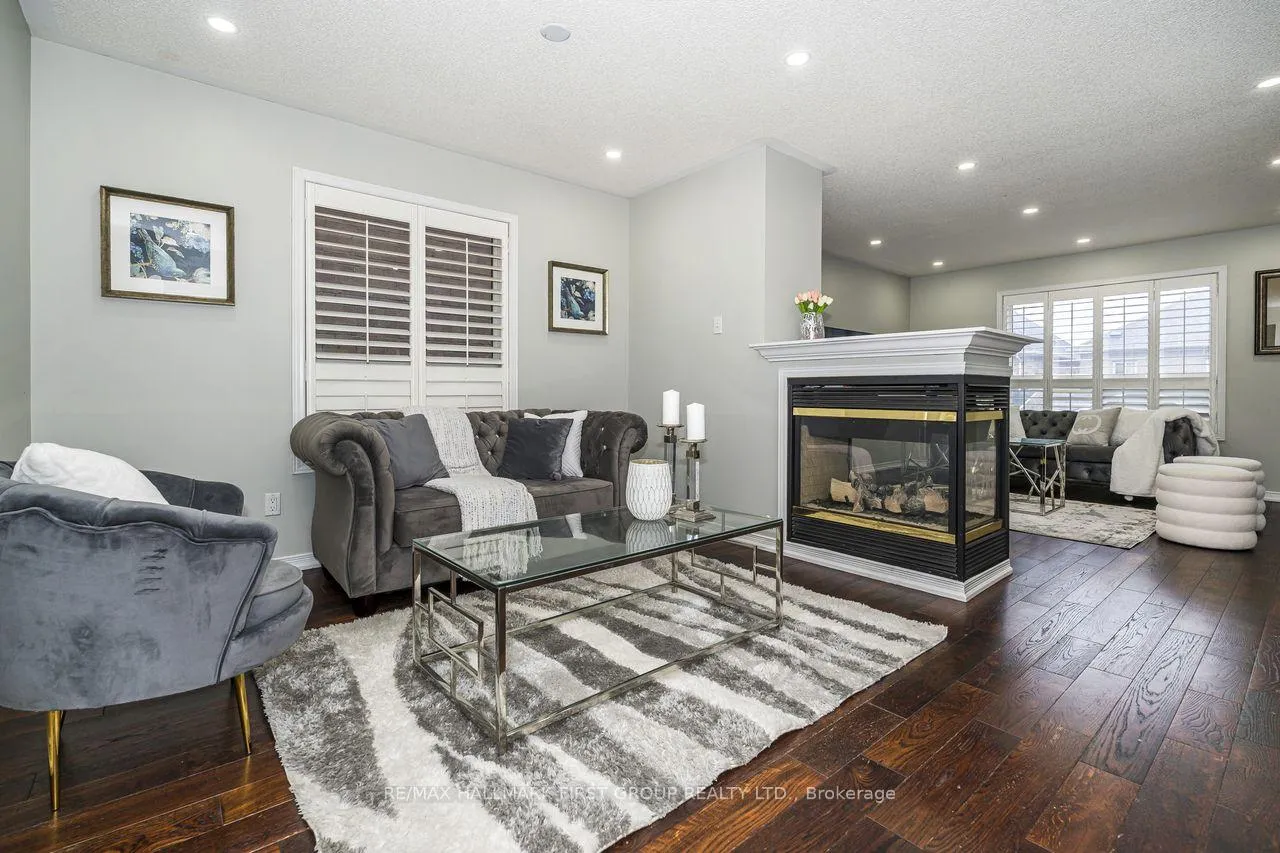 Photo 5 of 23 Durling Rock Street, Ajax, Northeast Ajax — HOMEH