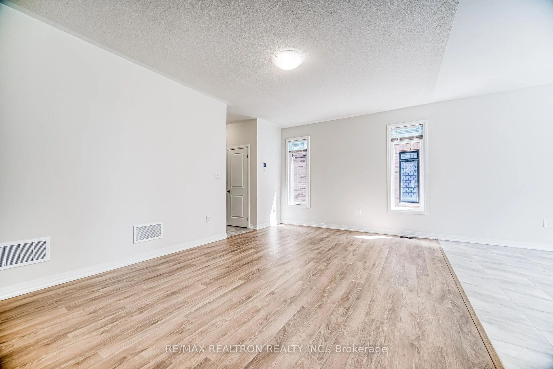Photo 14 of 3040 Sideline 16 Road, Pickering, Rural Pickering — HOMEH