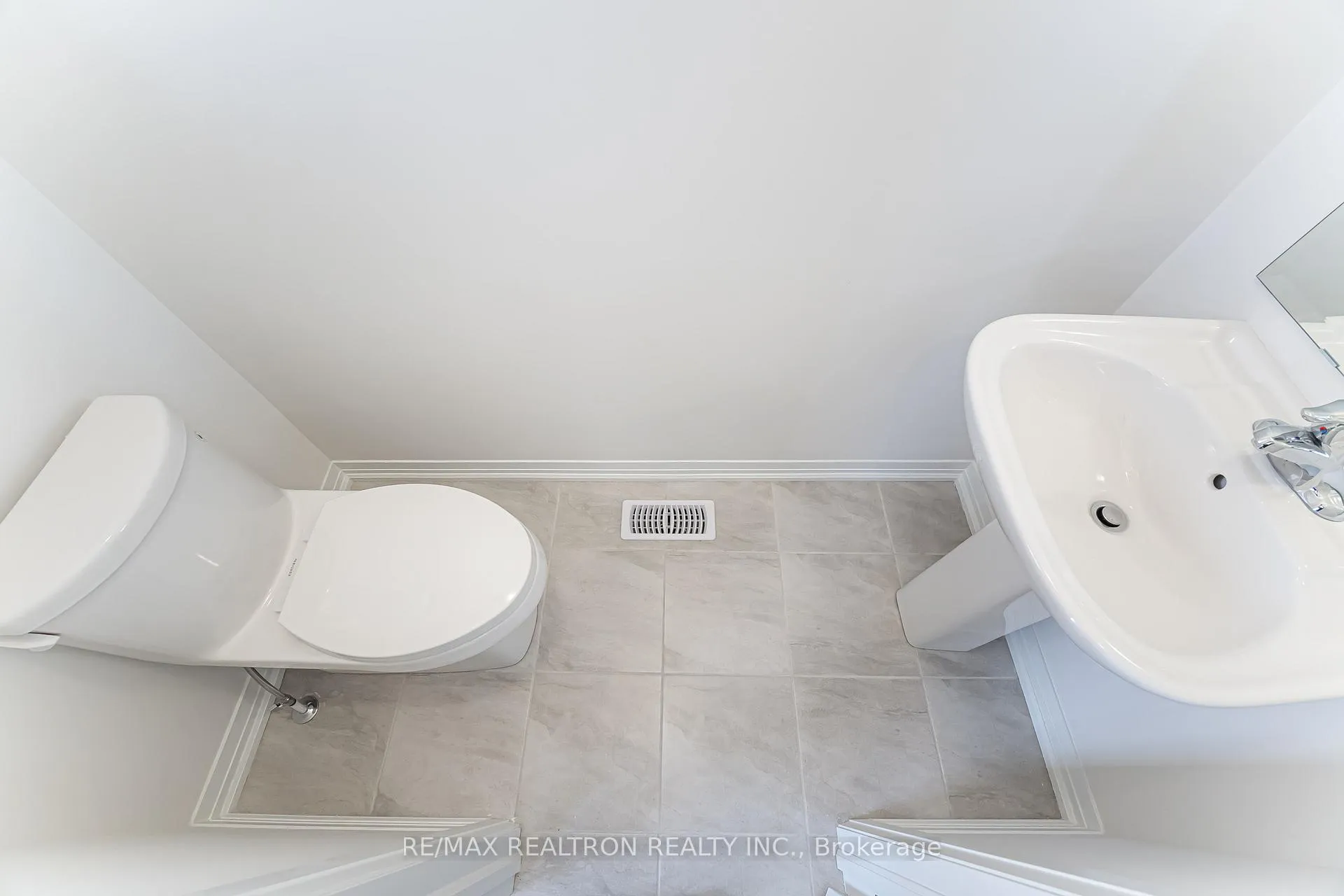 Photo 16 of 3040 Sideline 16 Road, Pickering, Rural Pickering — HOMEH