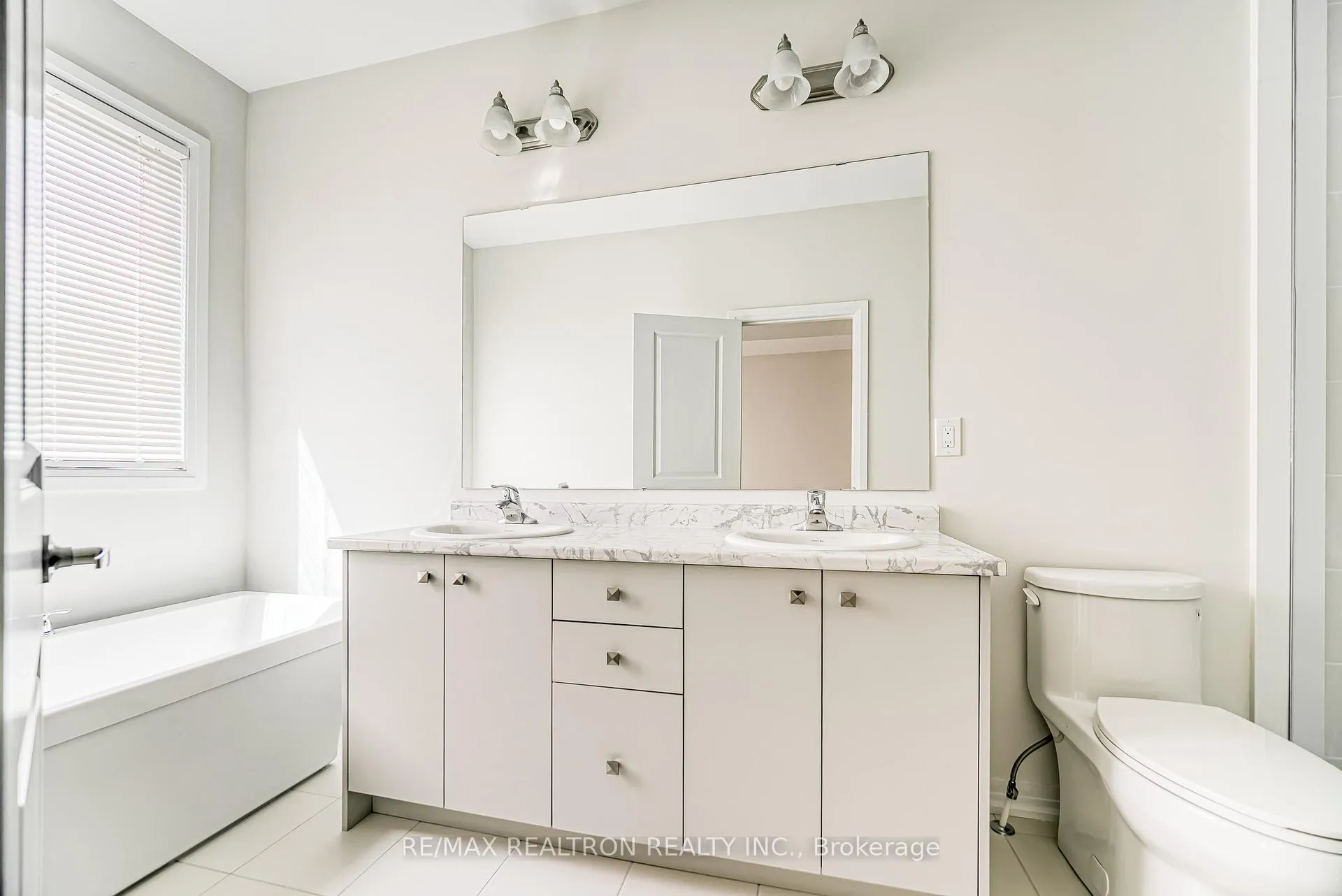 Photo 19 of 3040 Sideline 16 Road, Pickering, Rural Pickering — HOMEH