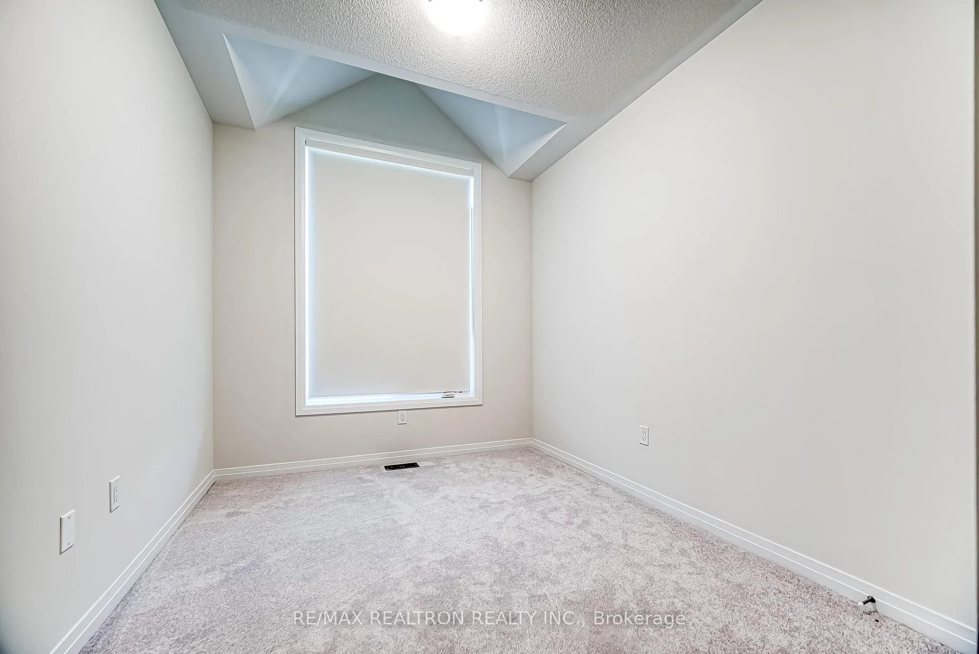 Photo 23 of 3040 Sideline 16 Road, Pickering, Rural Pickering — HOMEH