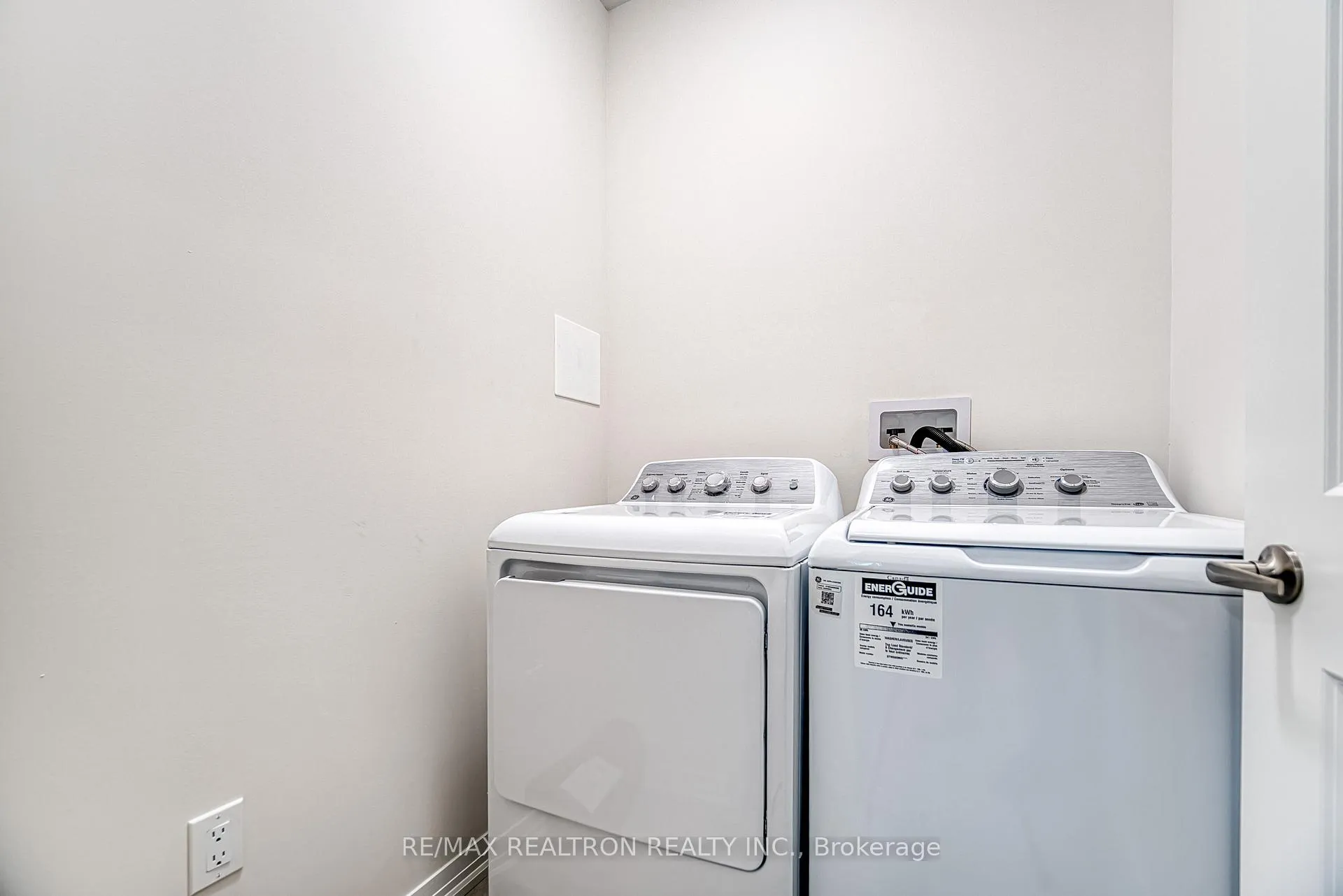 Photo 27 of 3040 Sideline 16 Road, Pickering, Rural Pickering — HOMEH