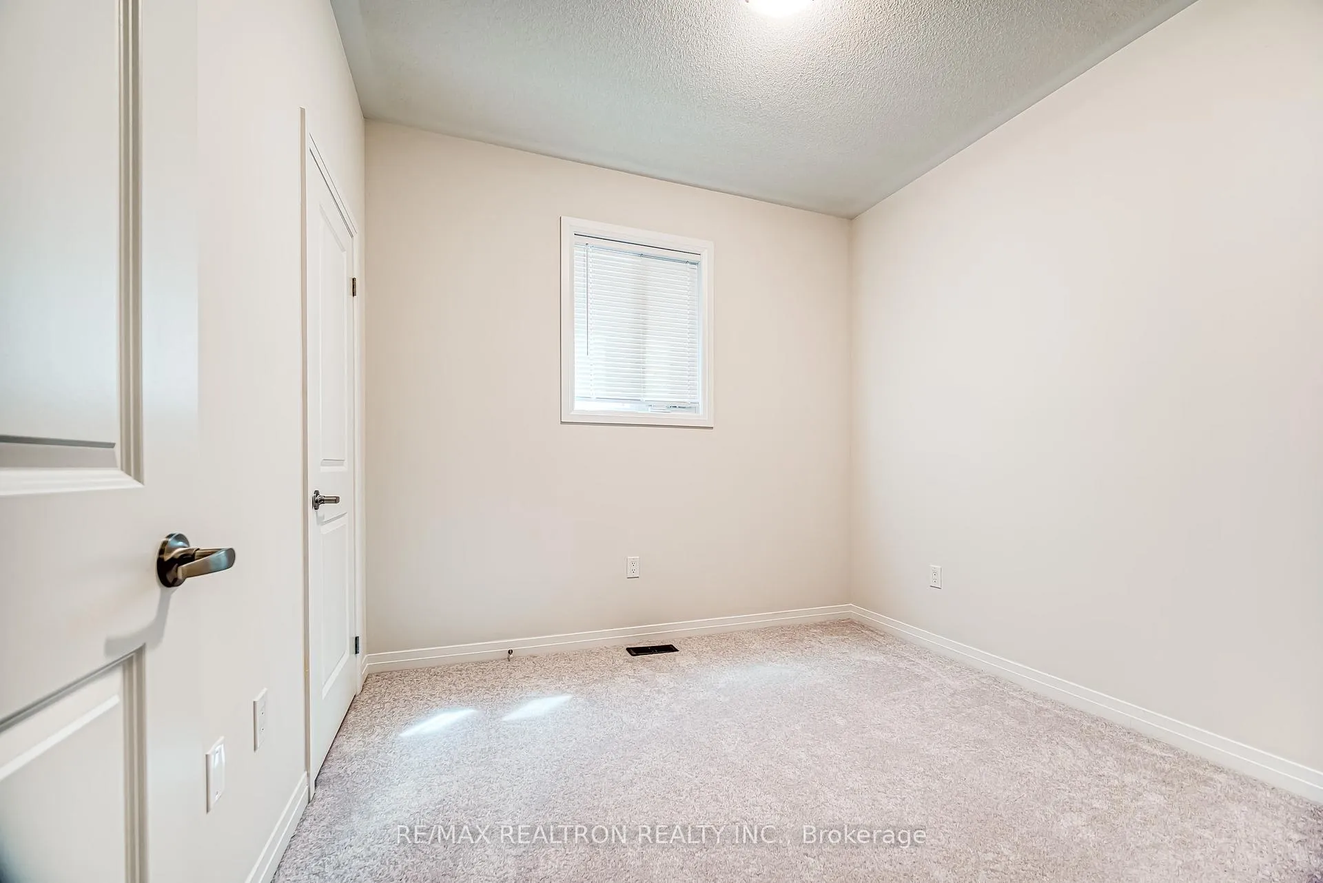 Photo 28 of 3040 Sideline 16 Road, Pickering, Rural Pickering — HOMEH