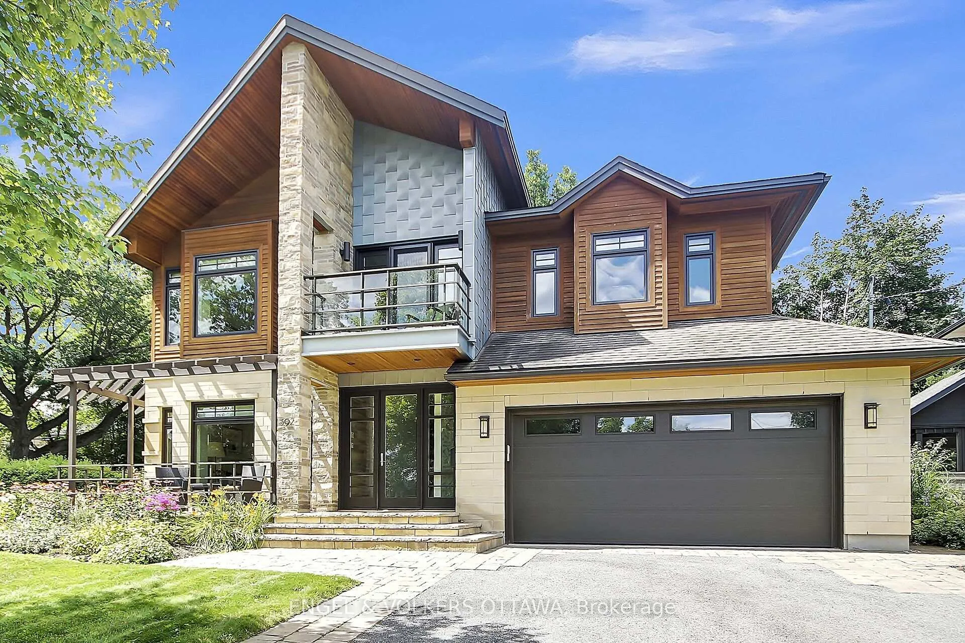 Photo 1 of 592 Brierwood Avenue, Ottawa, McKellar/Highland — HOMEH