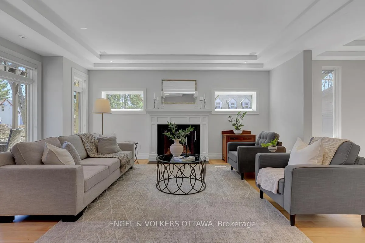Photo 8 of 592 Brierwood Avenue, Ottawa, McKellar/Highland — HOMEH