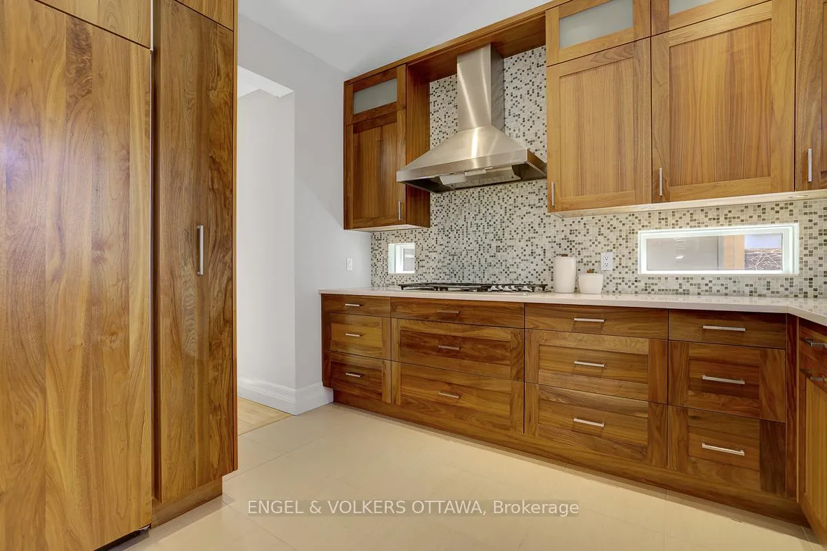 Photo 20 of 592 Brierwood Avenue, Ottawa, McKellar/Highland — HOMEH