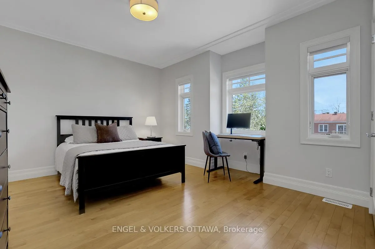 Photo 37 of 592 Brierwood Avenue, Ottawa, McKellar/Highland — HOMEH