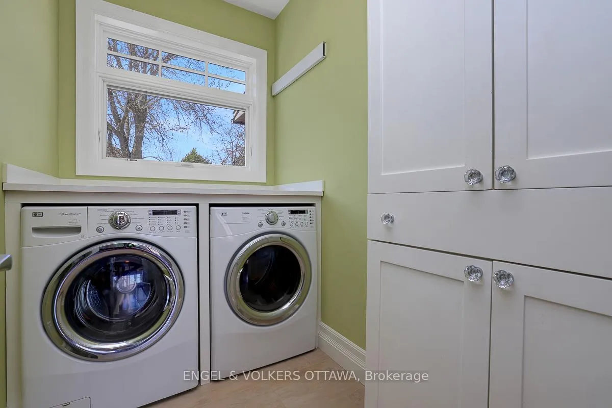 Photo 41 of 592 Brierwood Avenue, Ottawa, McKellar/Highland — HOMEH