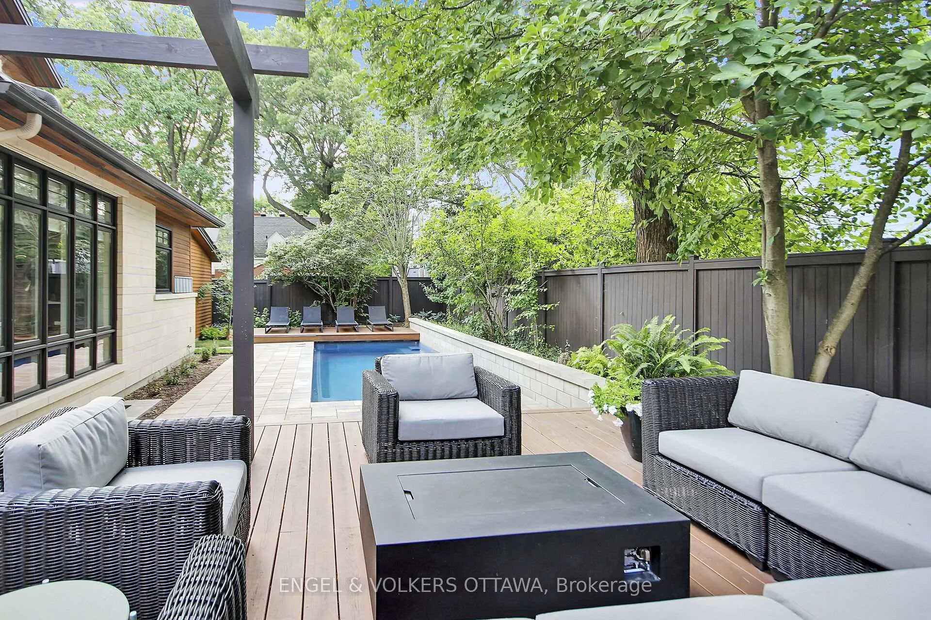 Photo 50 of 592 Brierwood Avenue, Ottawa, McKellar/Highland — HOMEH