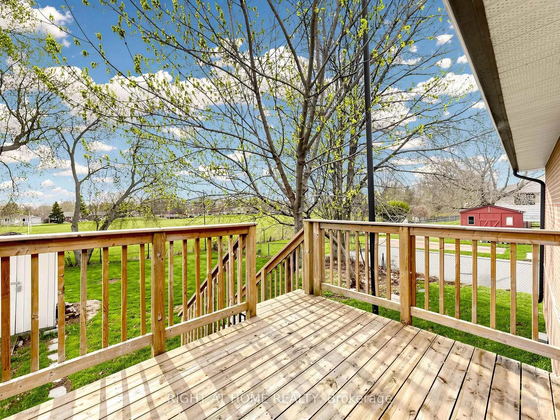 Photo 20 of 345 Dwight Avenue, Oshawa, Lakeview — HOMEH