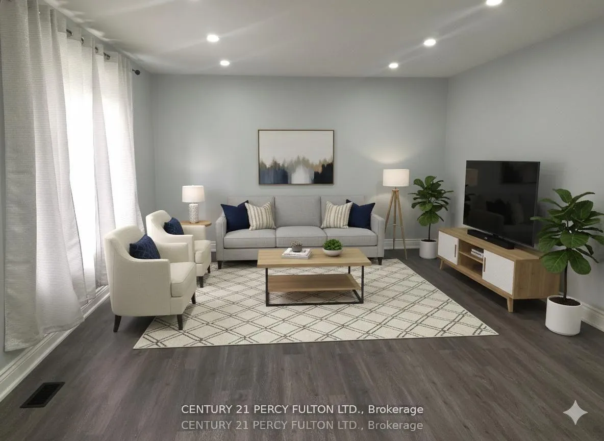 Photo 1 of 1033 Centre Street N, Whitby, Williamsburg — HOMEH