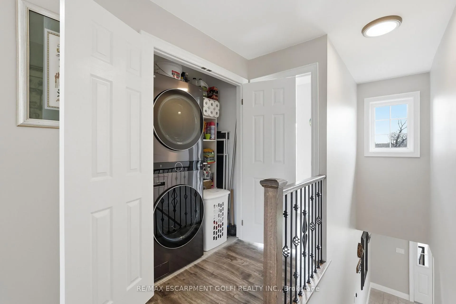 Photo 24 of 3 Rembe Avenue, Hamilton, Hamilton Beach — HOMEH
