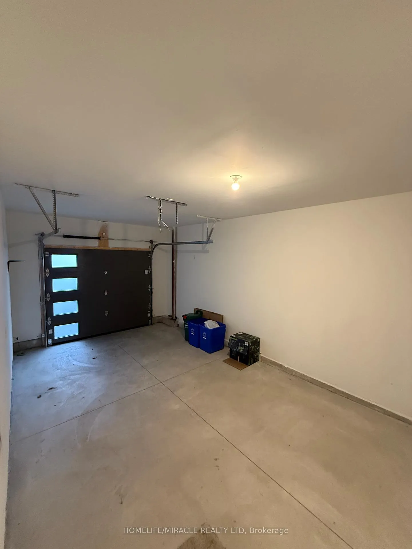 Photo 22 of 72 Samuel Avenue, Pelham, Fonthill — HOMEH