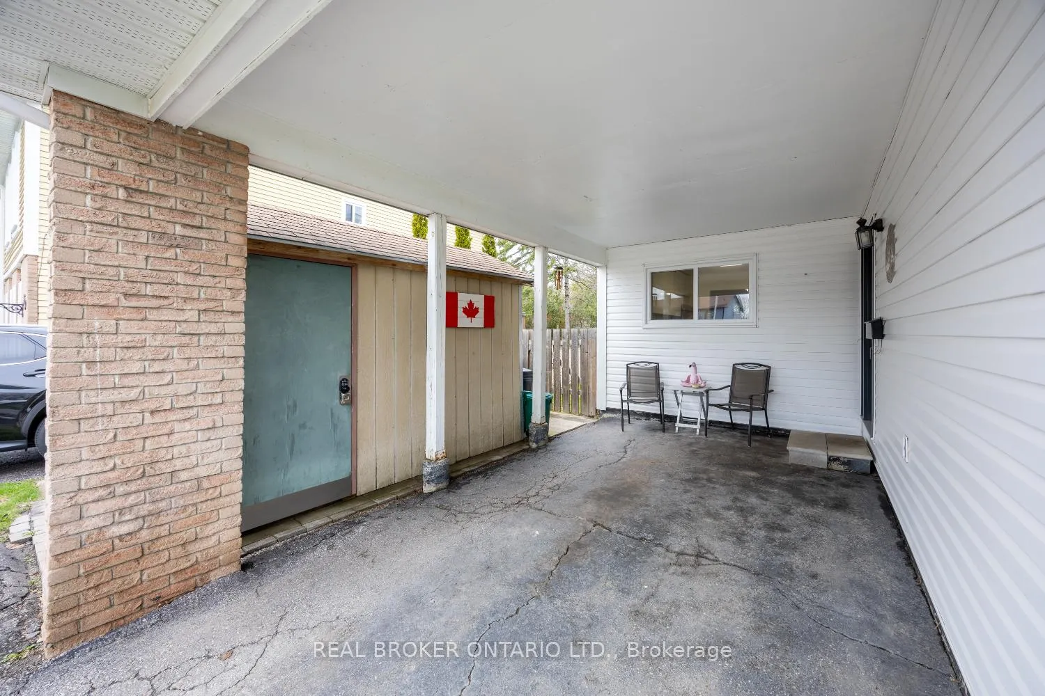 Photo 25 of 71 Roser Crescent, Clarington, Bowmanville — HOMEH