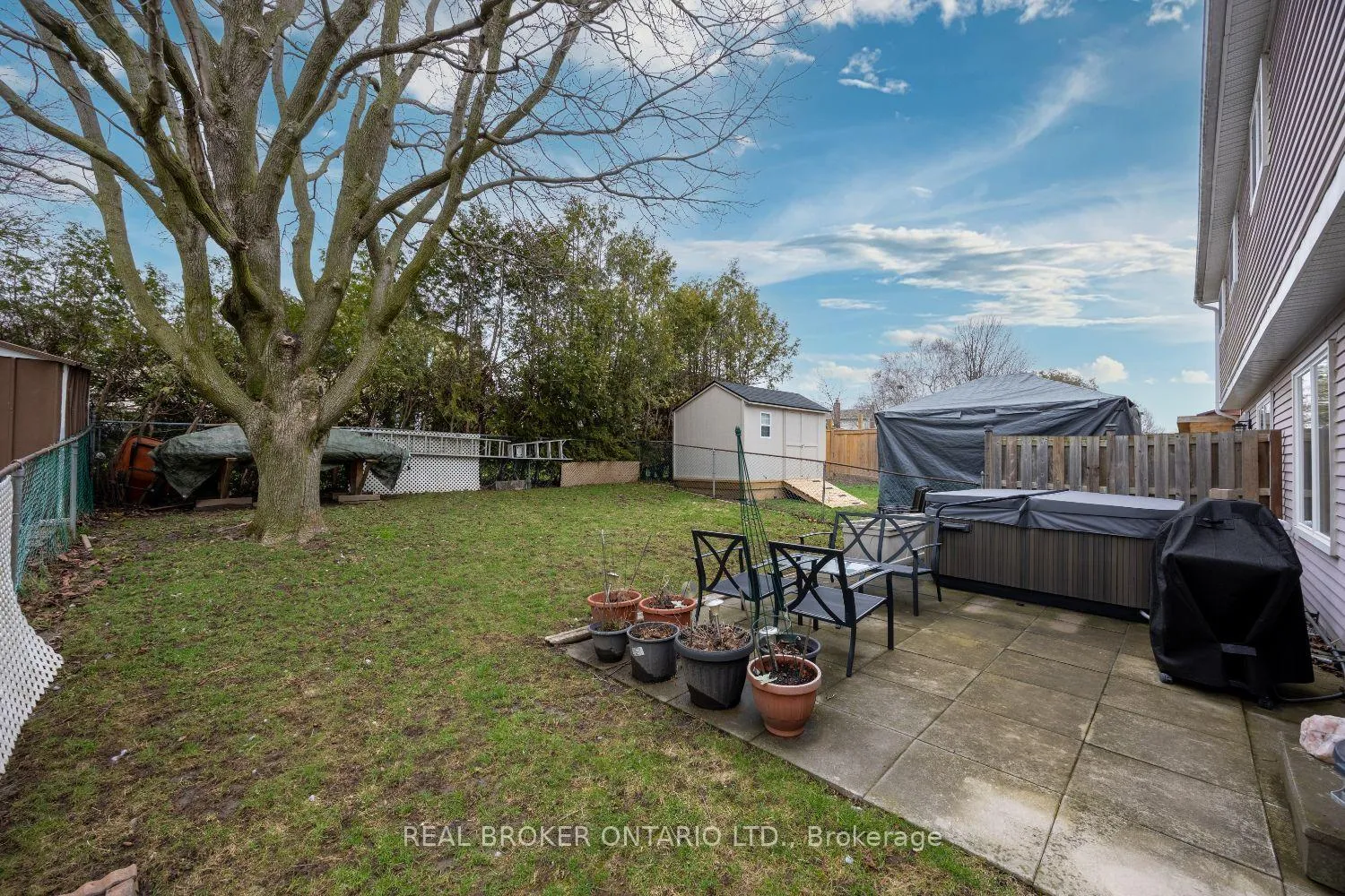 Photo 28 of 71 Roser Crescent, Clarington, Bowmanville — HOMEH