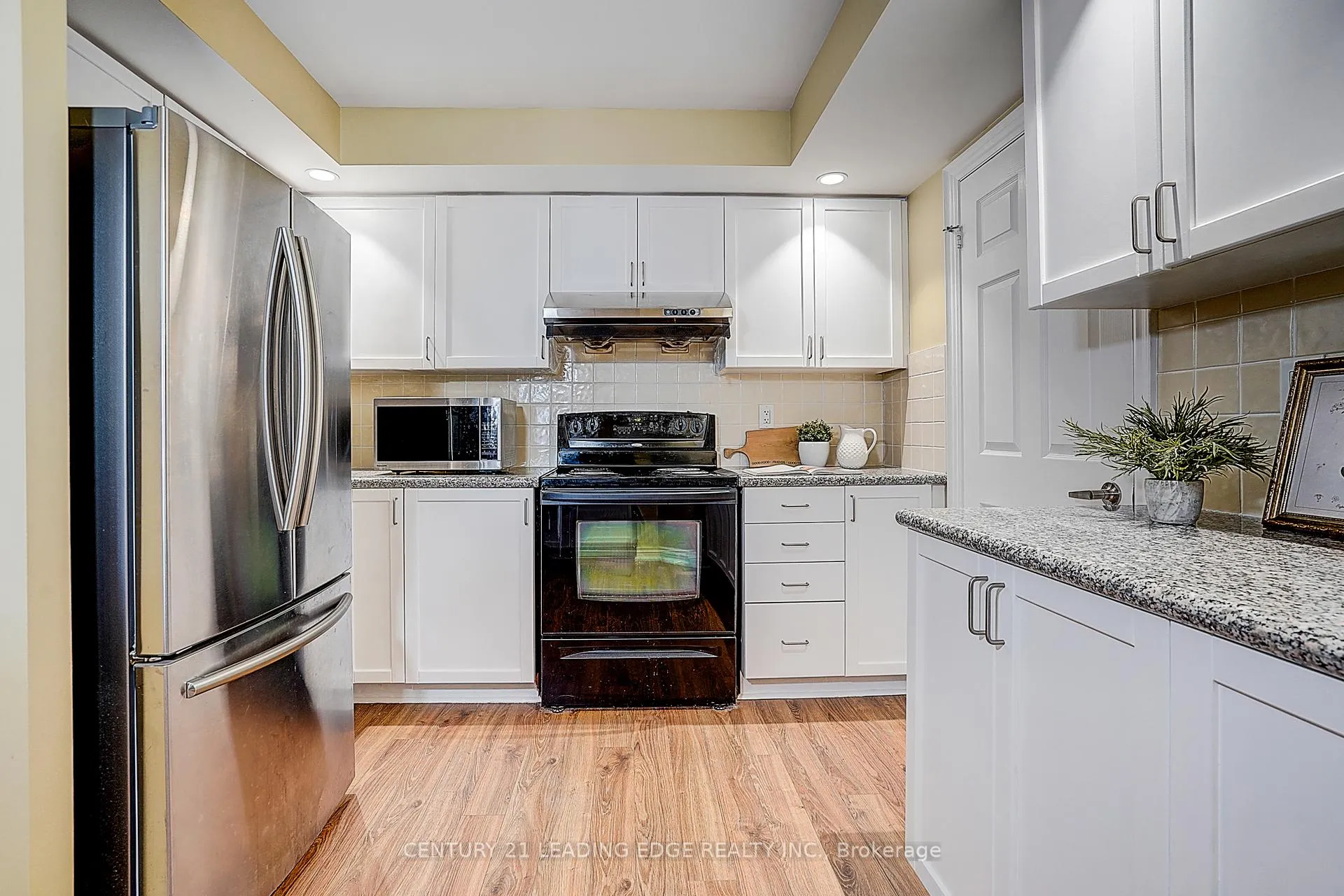 Photo 15 of Unit 228, 33 Cox Boulevard, Markham, Unionville — HOMEH