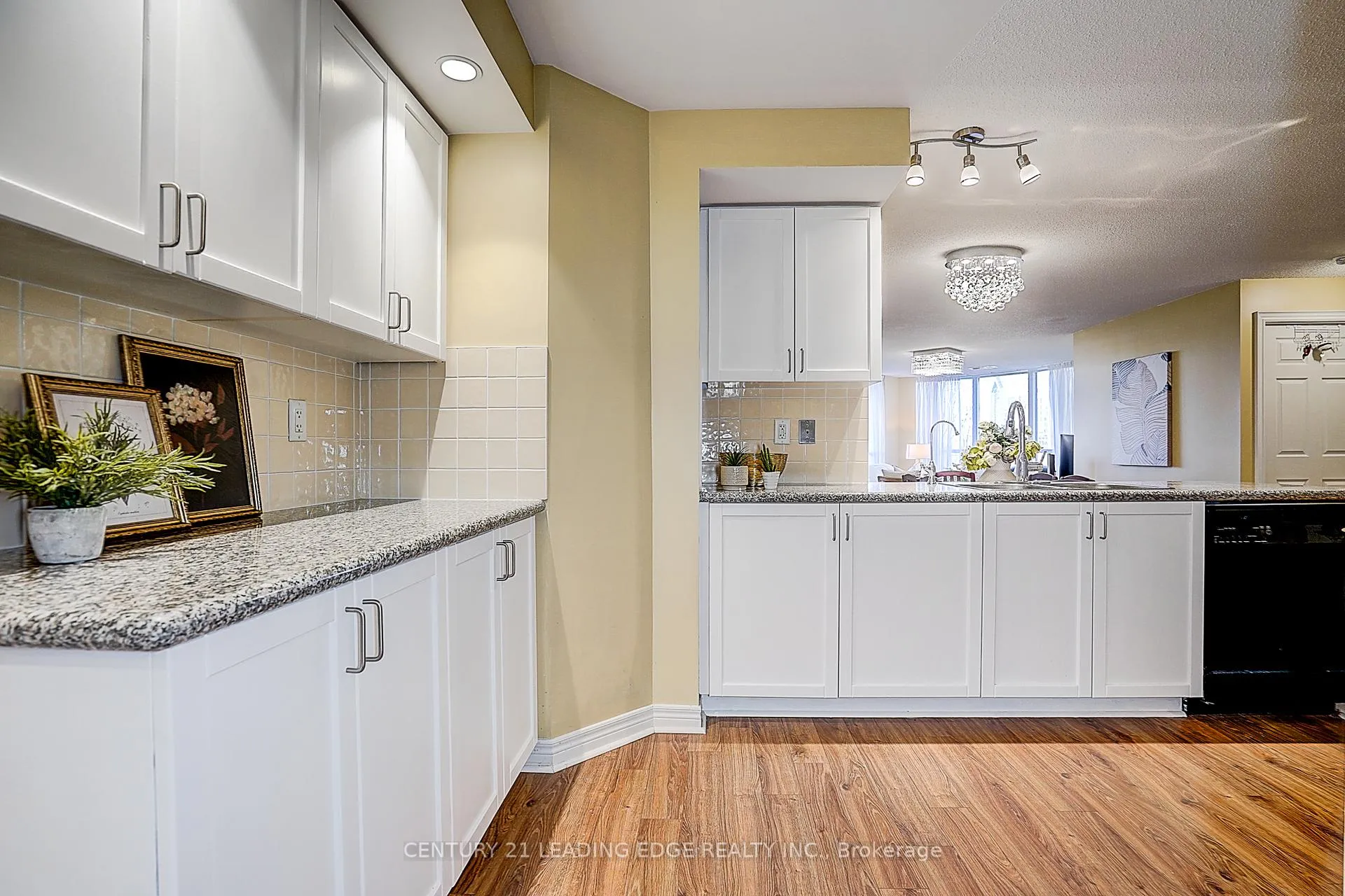 Photo 20 of Unit 228, 33 Cox Boulevard, Markham, Unionville — HOMEH