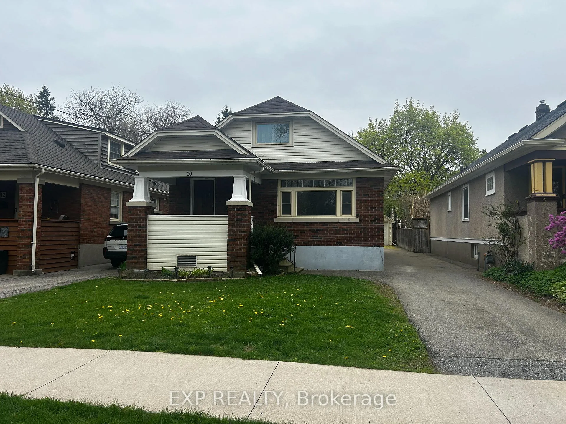 Photo 1 of 10 Junkin Street, St. Catharines, Downtown — HOMEH