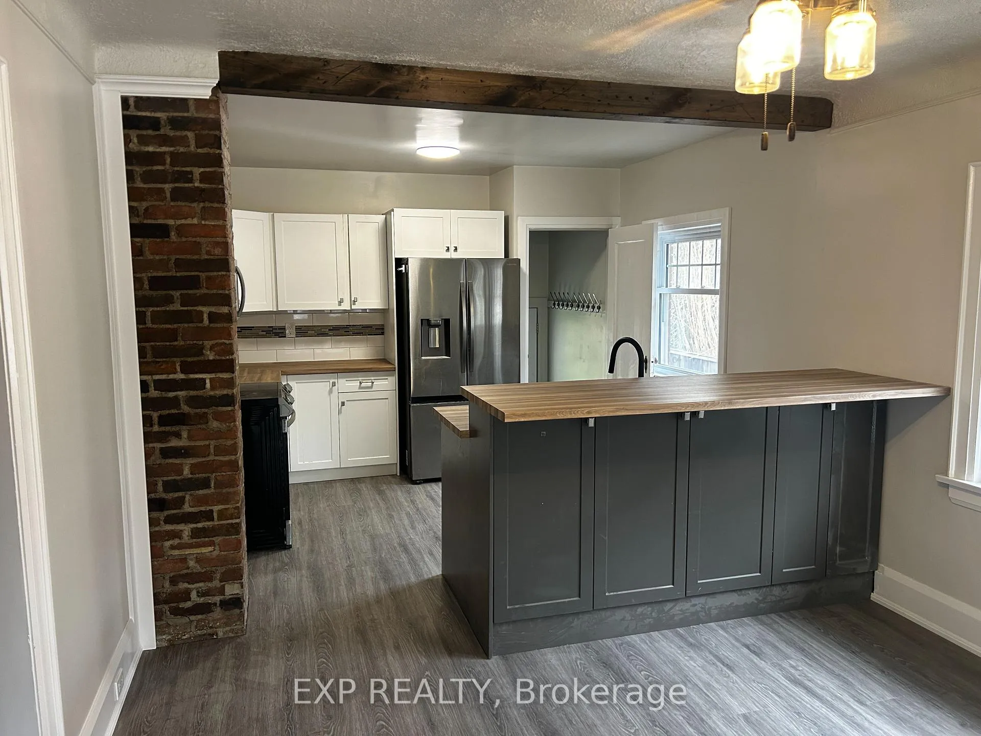 Photo 12 of 10 Junkin Street, St. Catharines, Downtown — HOMEH