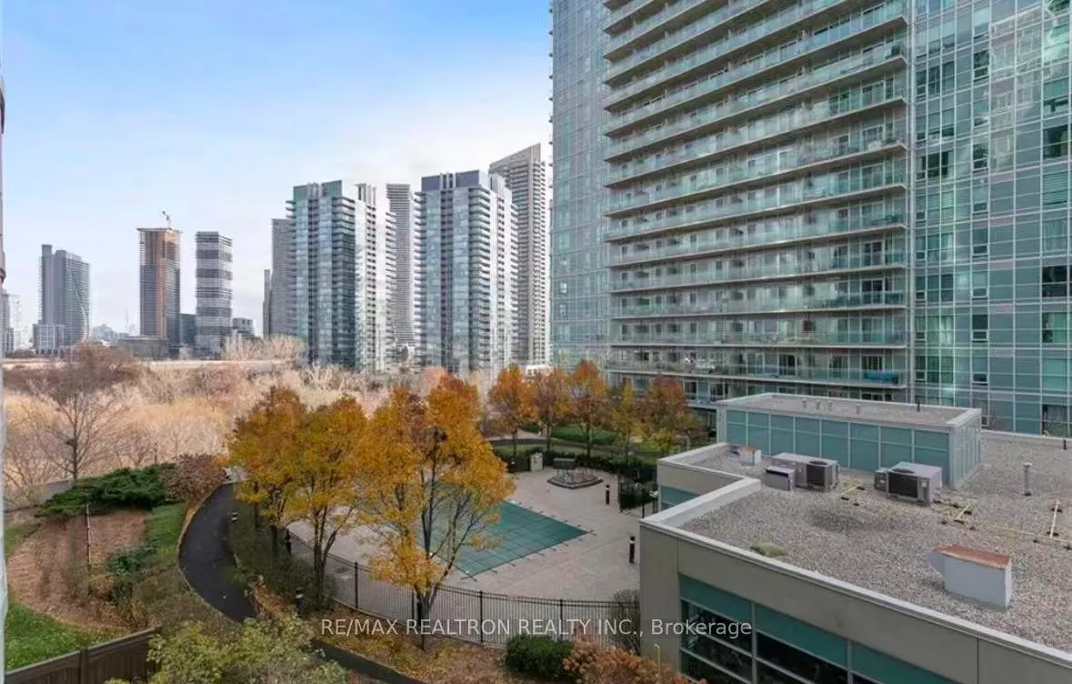 Photo 11 of Unit 710, 185 Legion Road N, Etobicoke, Mimico — HOMEH