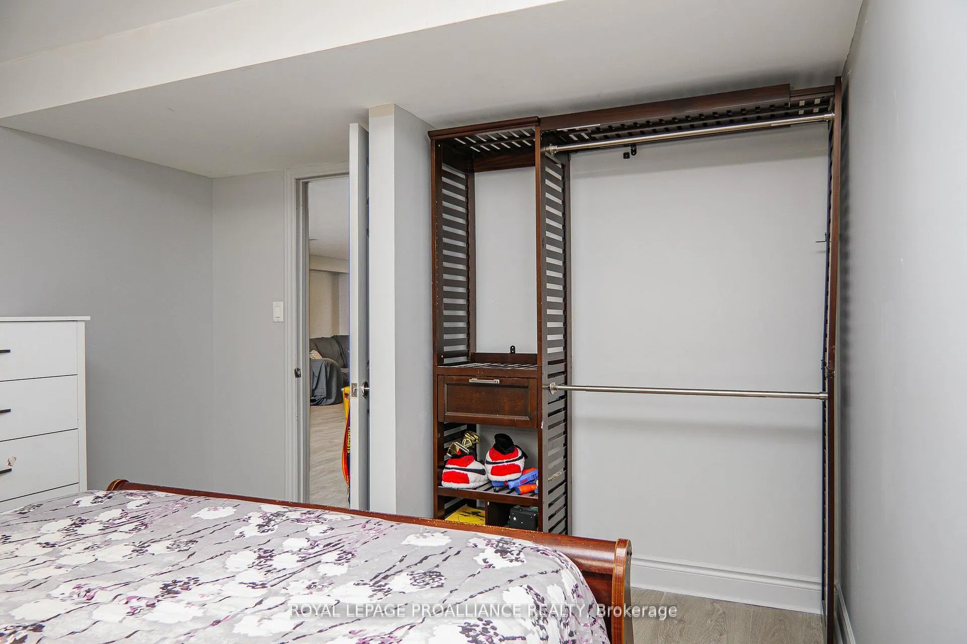 Photo 36 of 11 Springbrook Crescent, Belleville, Belleville Ward — HOMEH