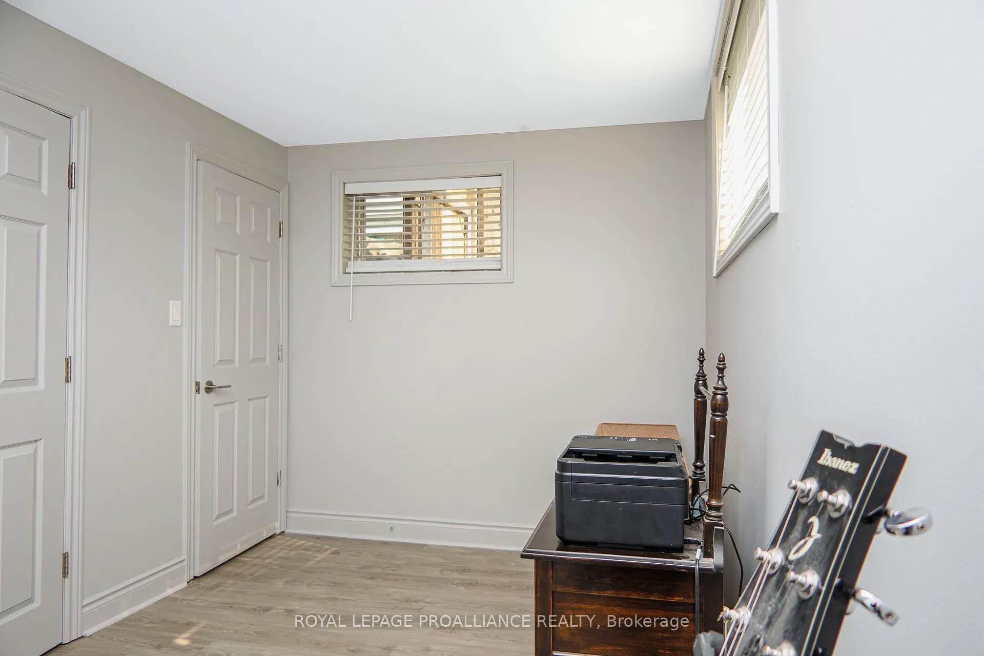 Photo 38 of 11 Springbrook Crescent, Belleville, Belleville Ward — HOMEH