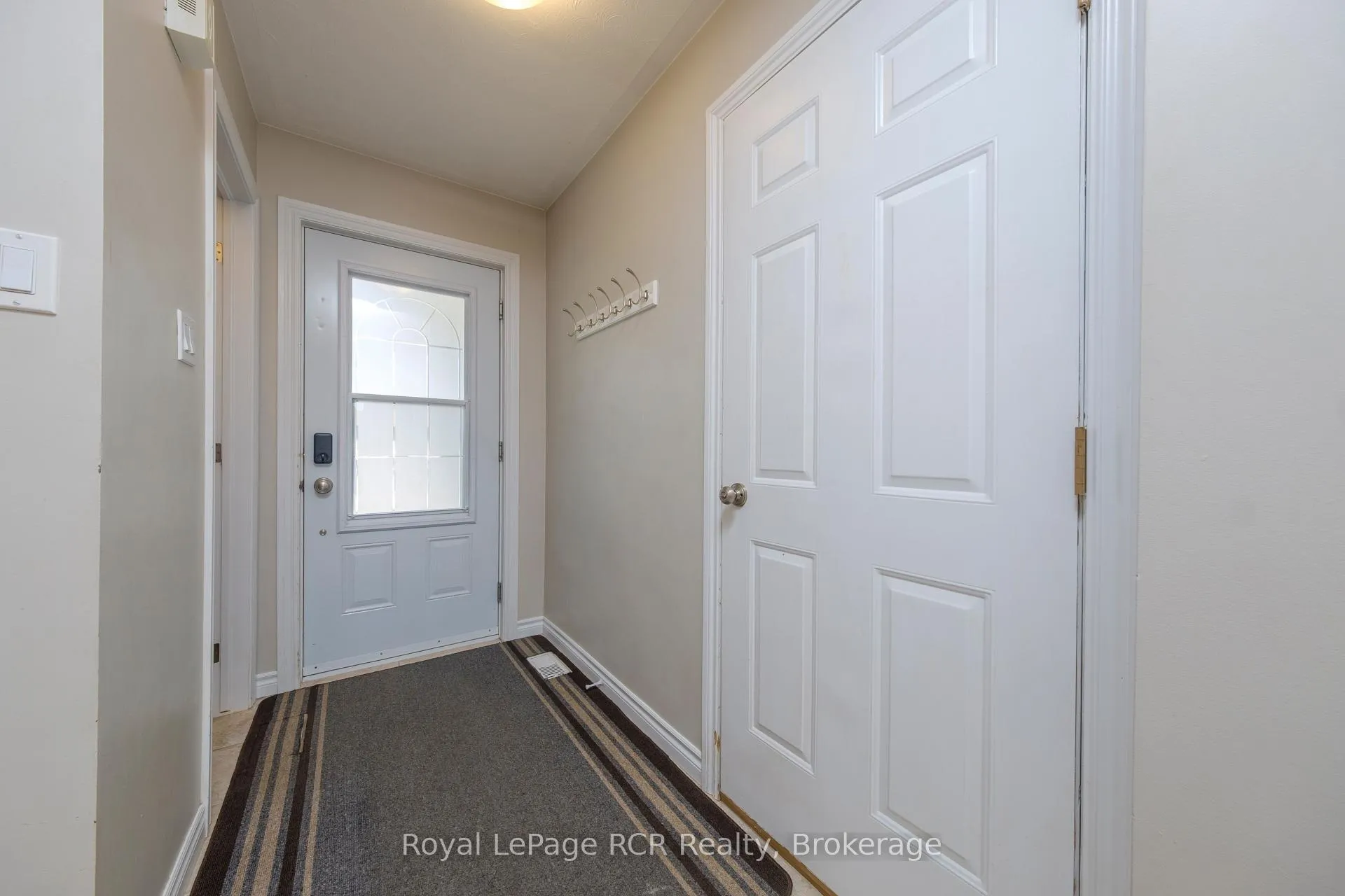 Photo 7 of 821 Mackendrick Drive, Kincardine — HOMEH