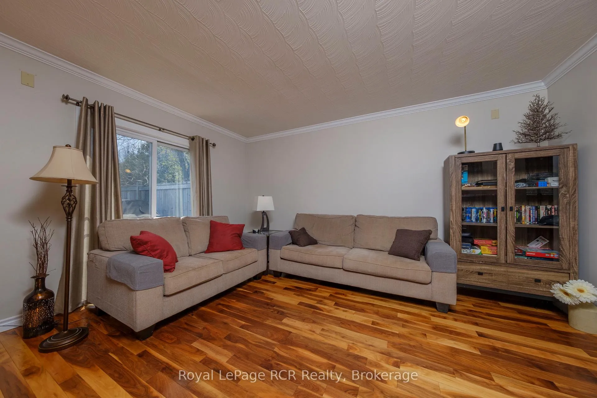 Photo 12 of 821 Mackendrick Drive, Kincardine — HOMEH
