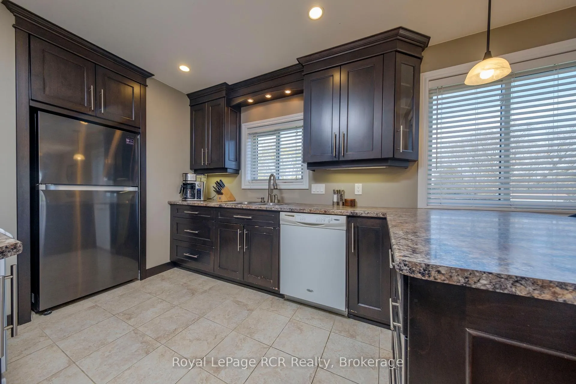 Photo 15 of 821 Mackendrick Drive, Kincardine — HOMEH