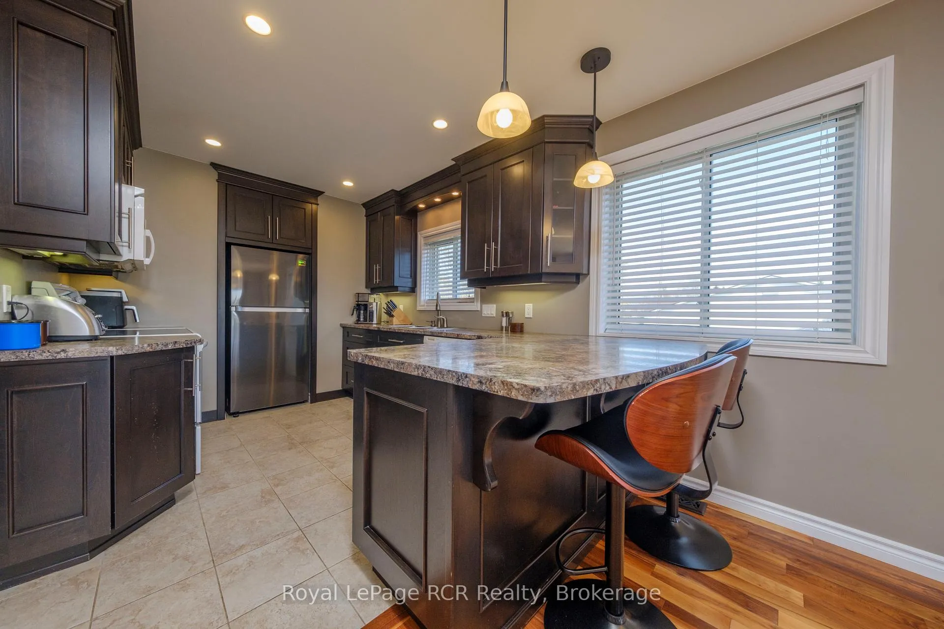 Photo 17 of 821 Mackendrick Drive, Kincardine — HOMEH