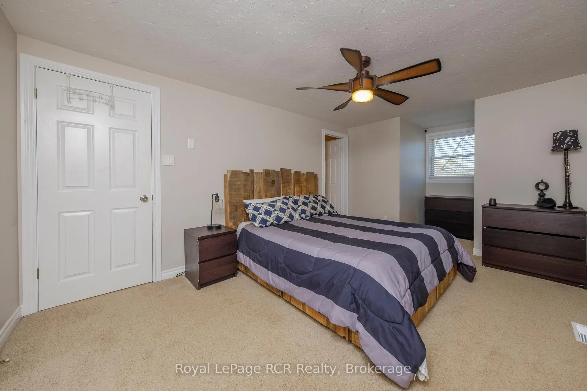Photo 20 of 821 Mackendrick Drive, Kincardine — HOMEH