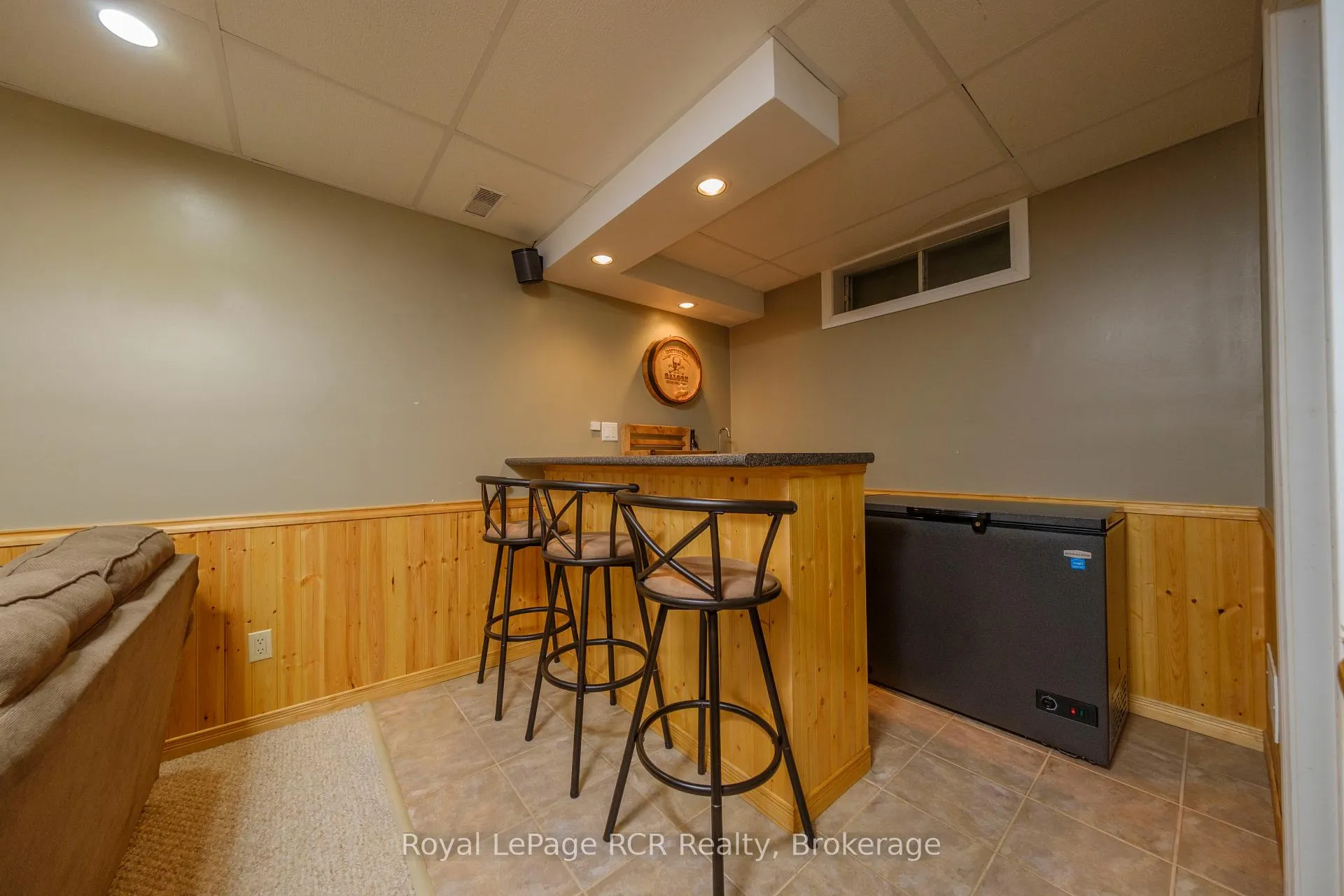 Photo 26 of 821 Mackendrick Drive, Kincardine — HOMEH