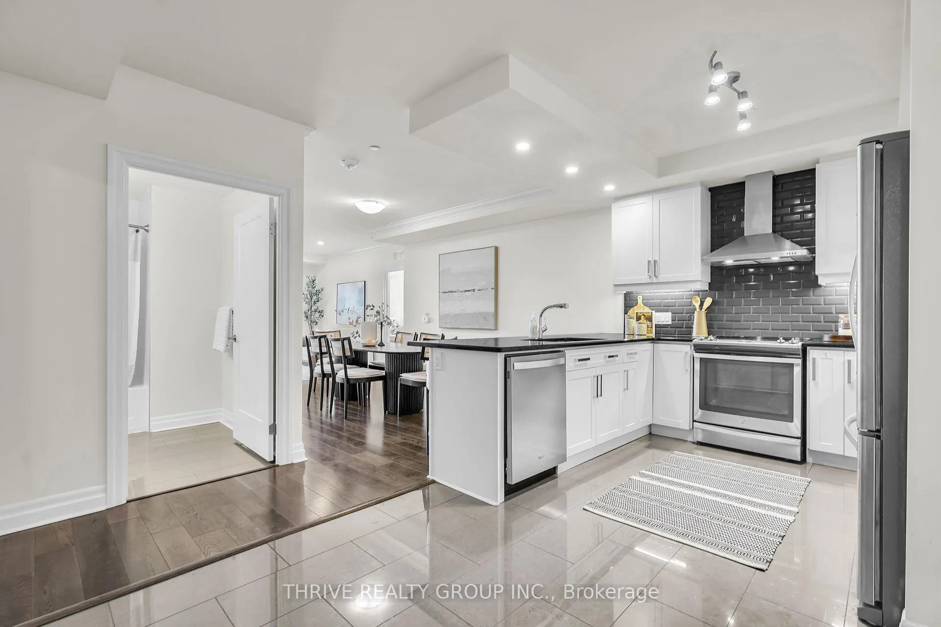 Photo 2 of Unit 2202, 505 Talbot Street, London, East F — HOMEH