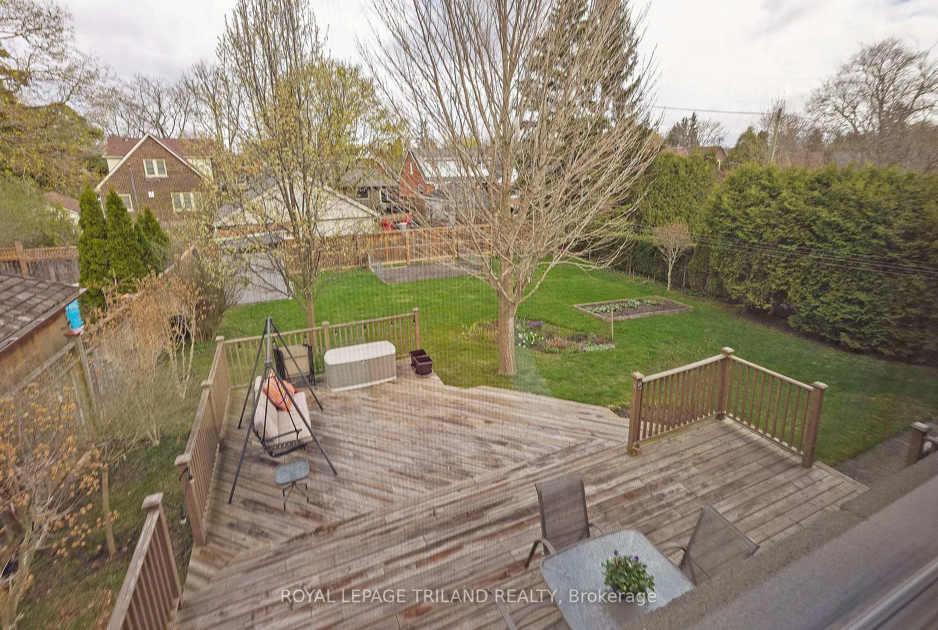 Photo 26 of 6 Rosel Crescent, London, South G — HOMEH