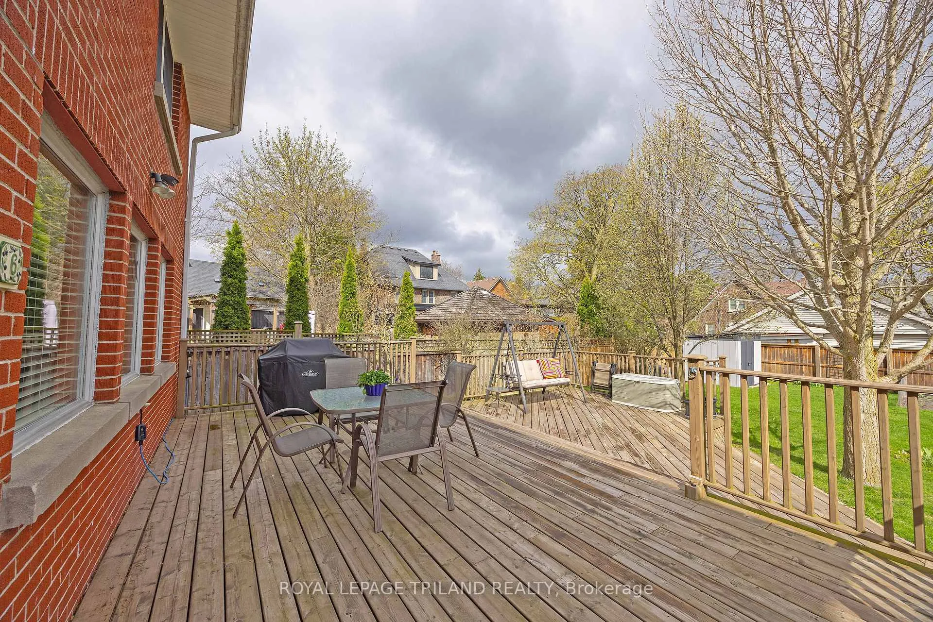Photo 39 of 6 Rosel Crescent, London, South G — HOMEH