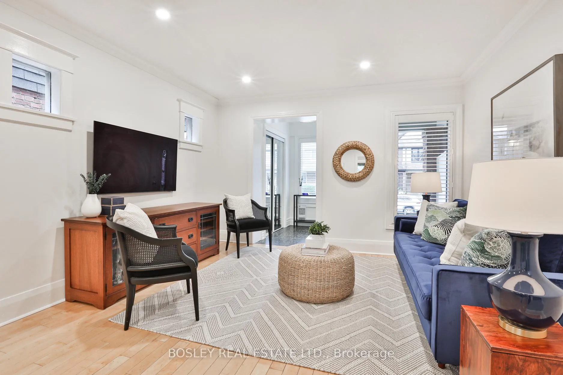 Photo 4 of 489 Balliol Street, Toronto, Mount Pleasant East — HOMEH