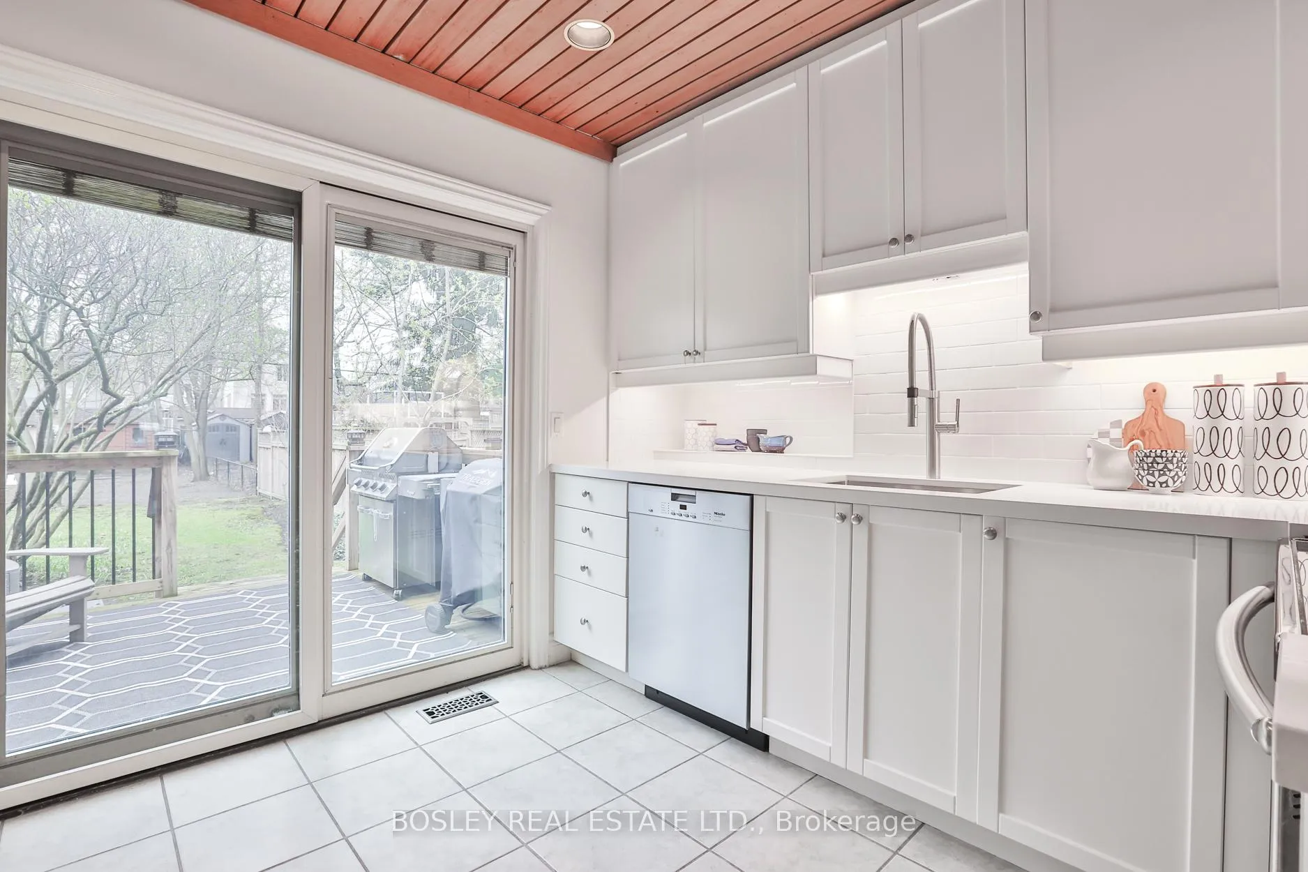 Photo 12 of 489 Balliol Street, Toronto, Mount Pleasant East — HOMEH