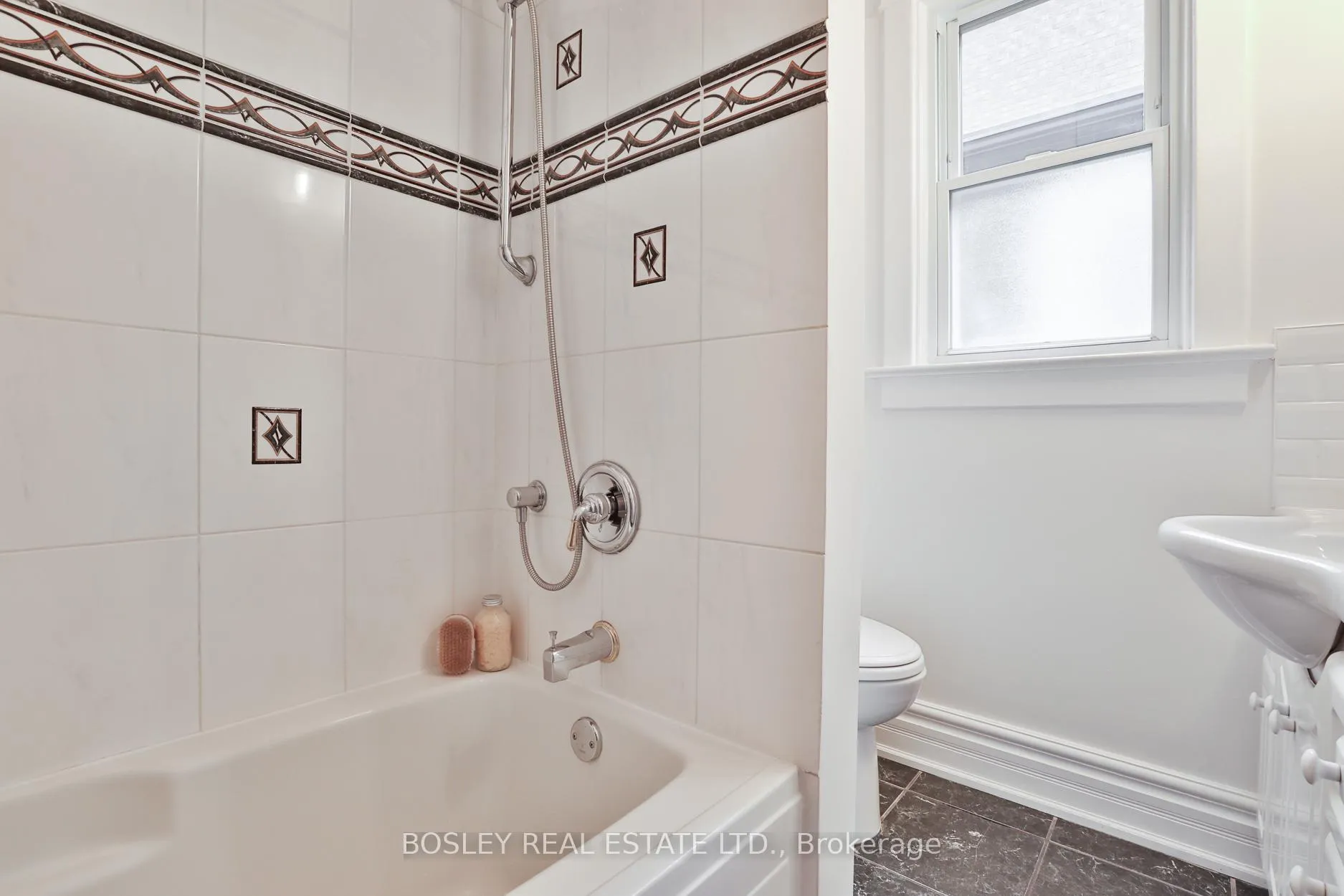 Photo 26 of 489 Balliol Street, Toronto, Mount Pleasant East — HOMEH